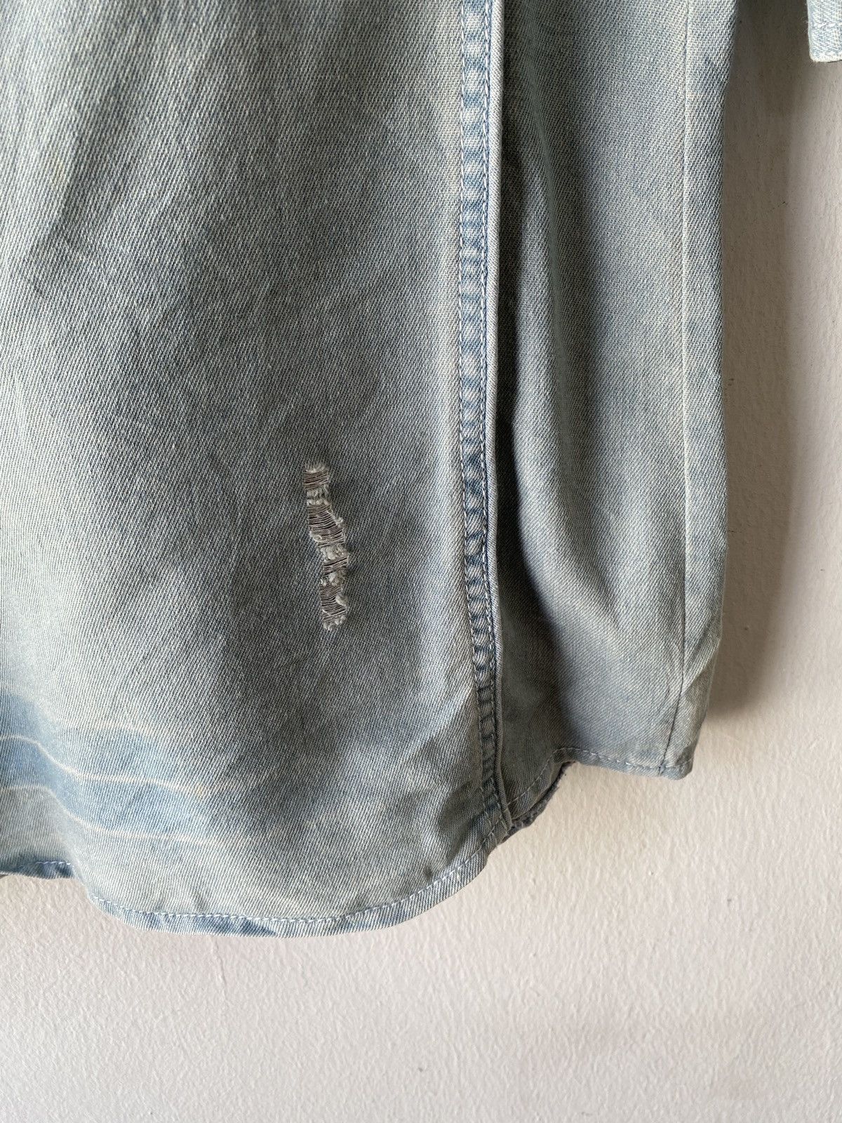 In The Attic × Seditionaries In The Attic Sublimation Skull Distressed Button Shirt Size US M / EU 48-50 / 2 - 14 Thumbnail