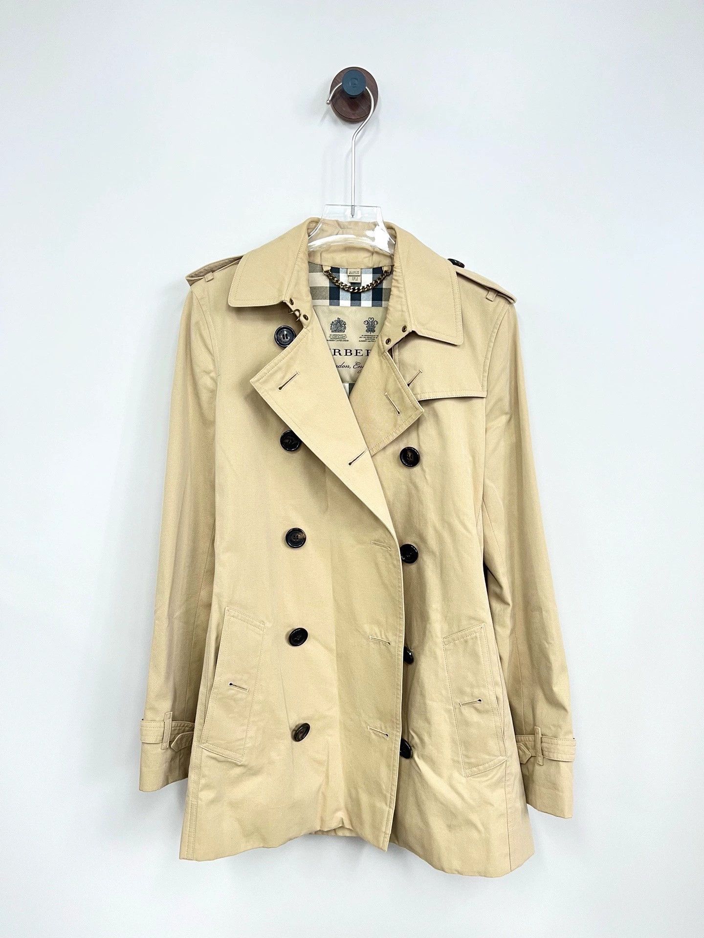 Burberry Burberry Beige Double-Breasted Trench Coat Size US S / EU 44-46 / 1 - 1 Thumbnail
