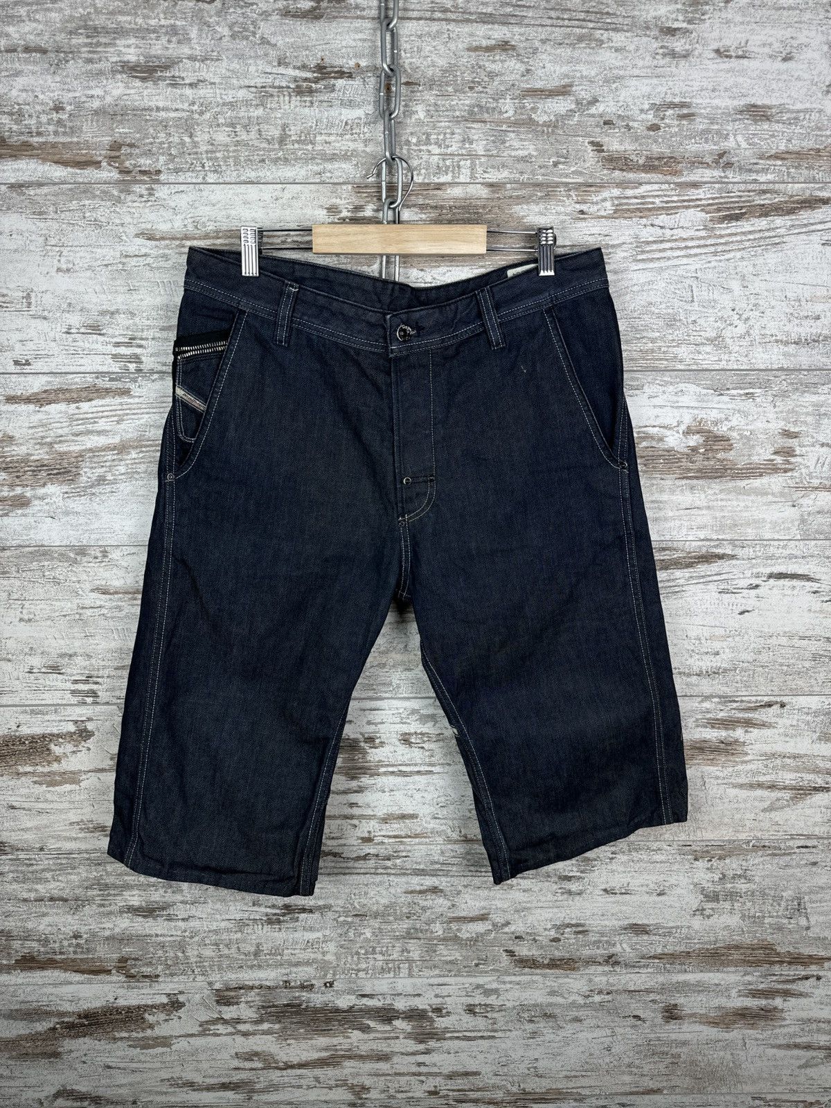 Diesel Mens Vintage Diesel pheyo denim short pants jeans Size US 33 - 1 Thumbnail