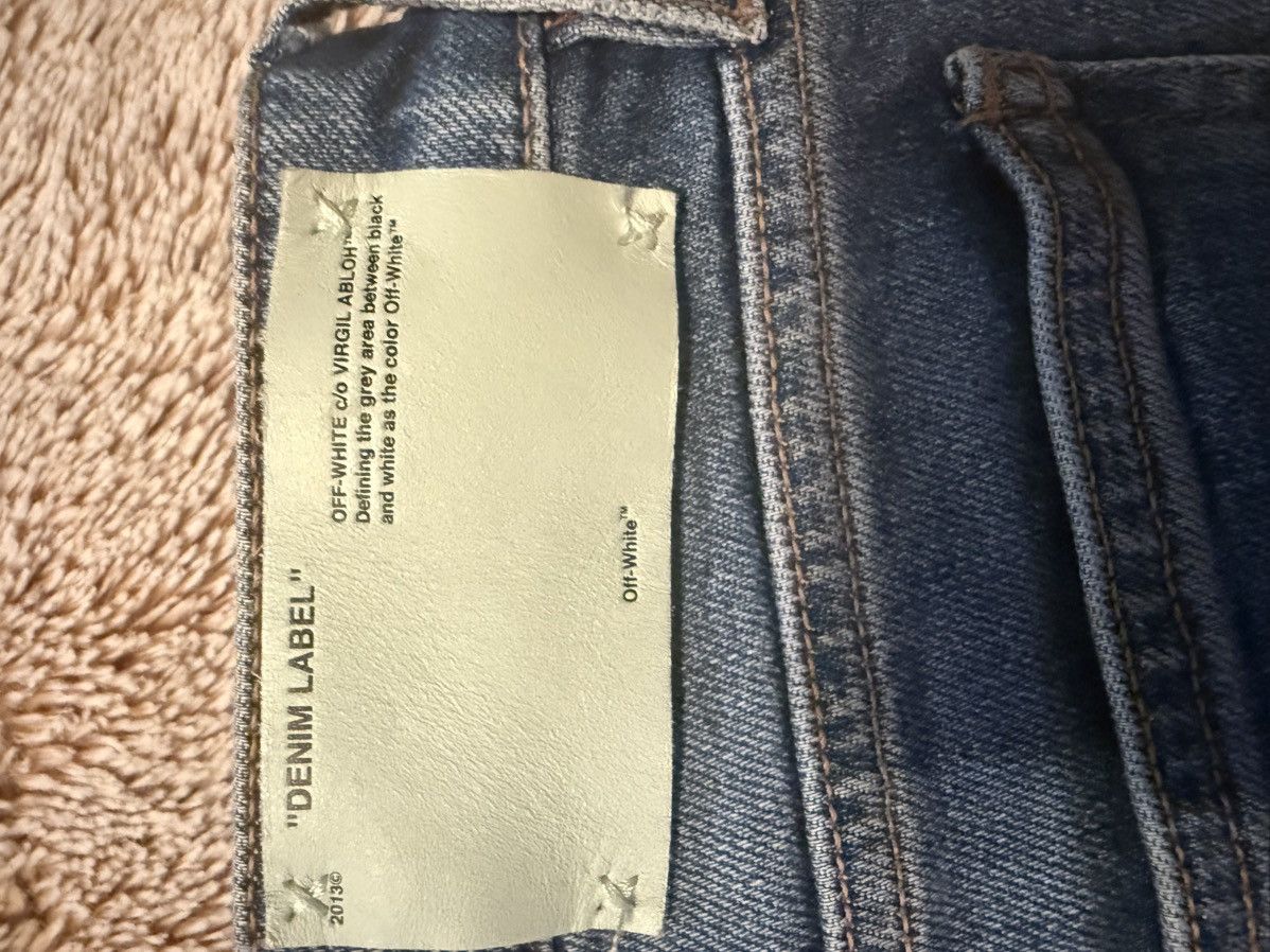 Off-White Women’s Off-white jeans flower embroidery Size 27" / US 4 / IT 40 - 6 Thumbnail
