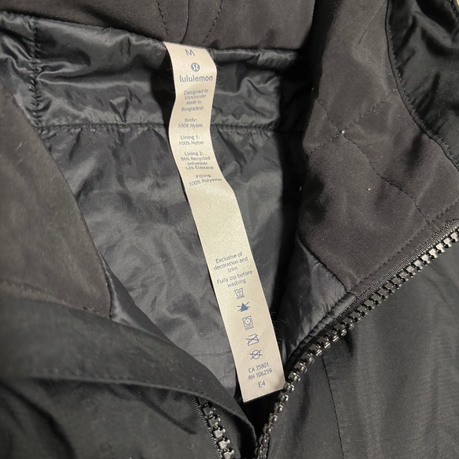 Lululemon Lululemon Light Jacket Hooded Full Zip Sz M Size US M / EU 48-50 / 2 - 3 Thumbnail