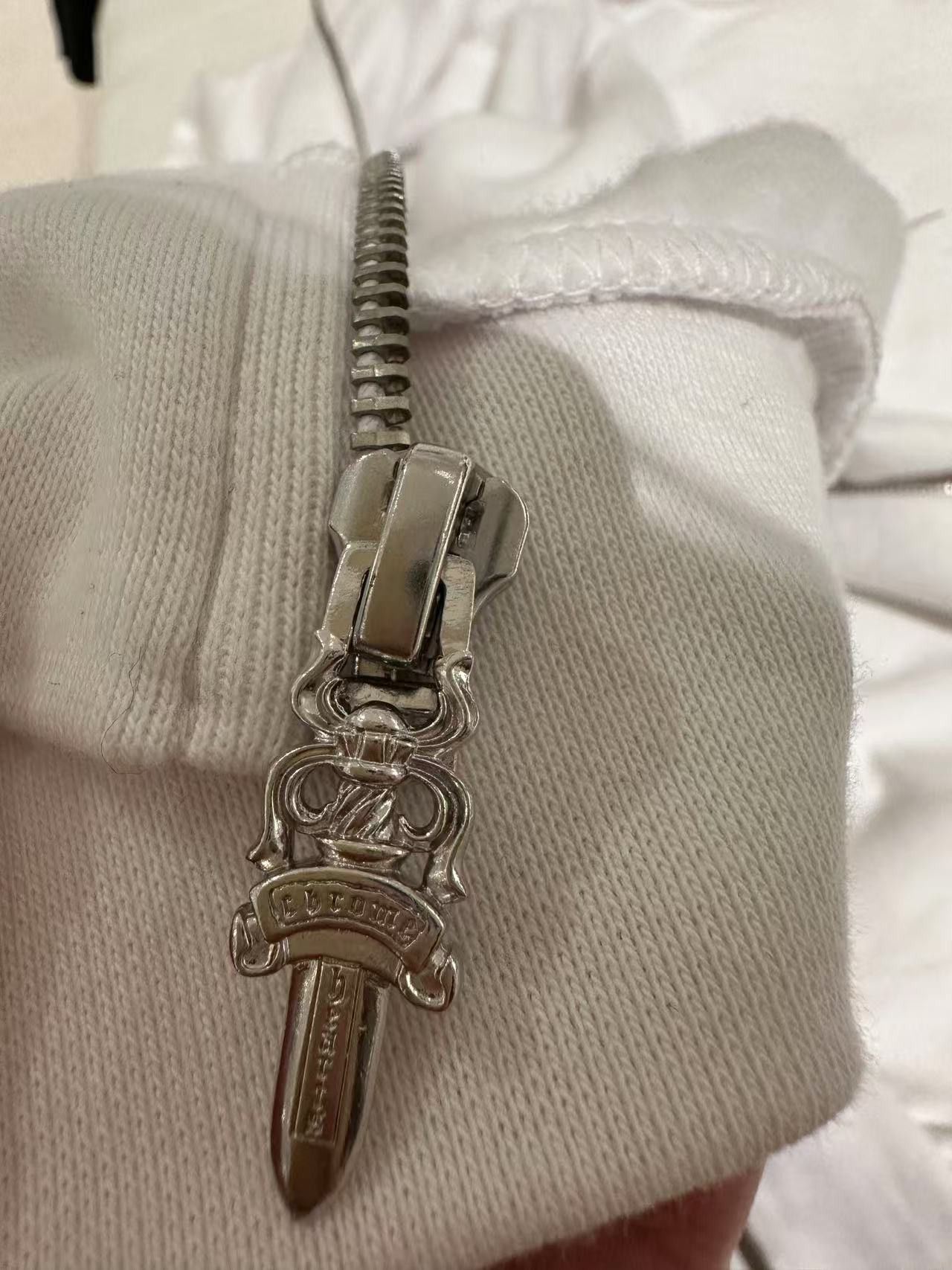 Chrome Hearts Chrome Hearts Monogram Vertical Logo Zip Up Hoodie Size US L / EU 52-54 / 3 - 5 Thumbnail