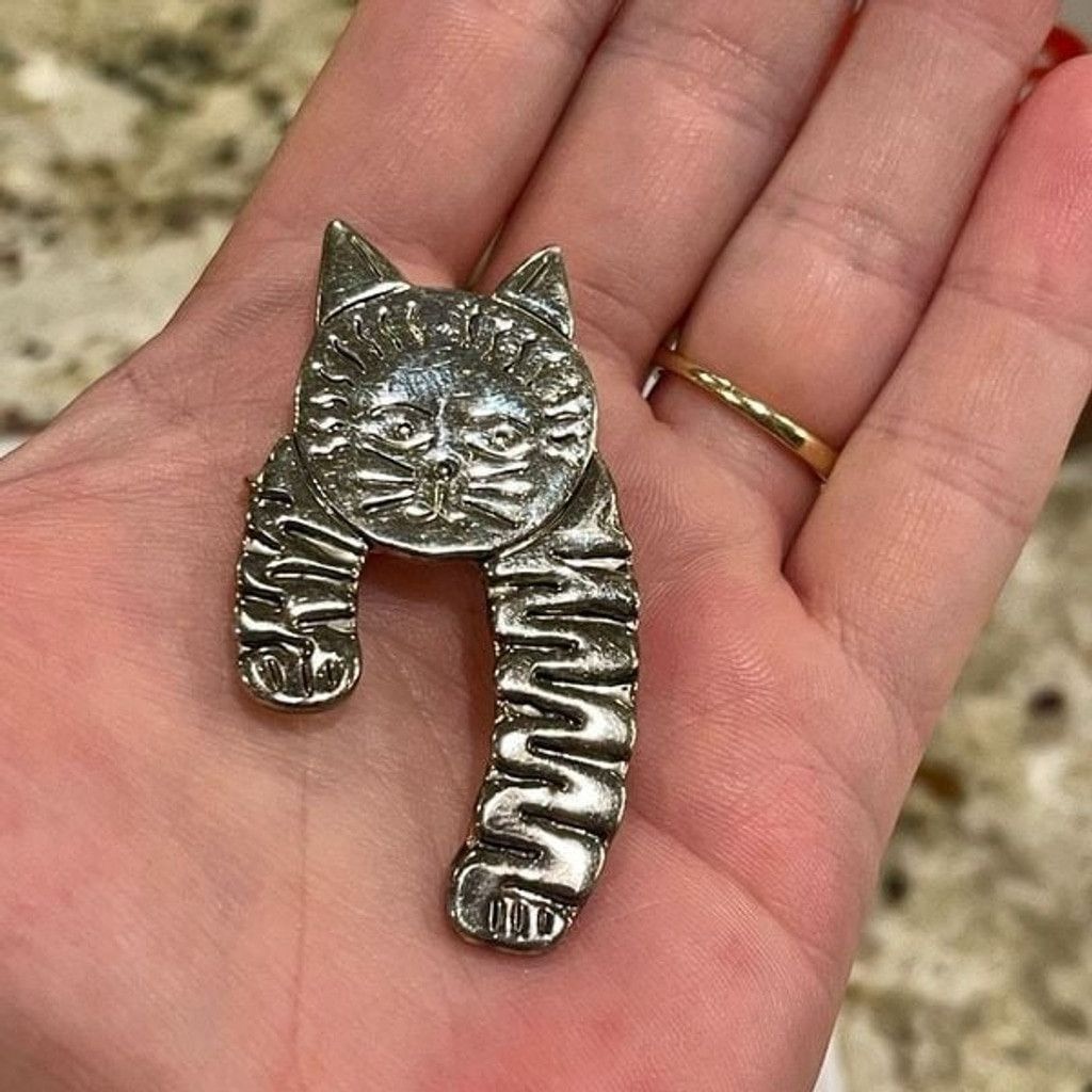 Other Vintage Unique Cat Brooch Pin Or Casual Pendant Necklace Size ONE SIZE - 2 Thumbnail