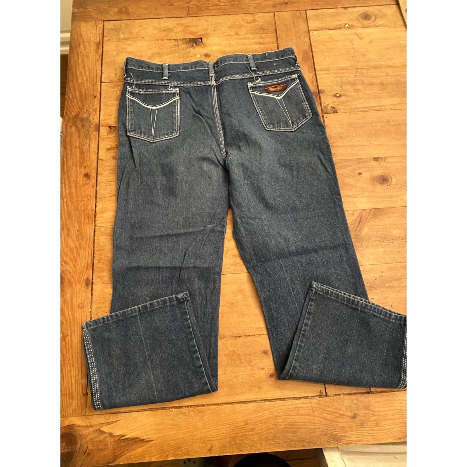Wrangler VINTAGE Wranglers Jeans 1J520 1DLL005AW 38x30 Jeans Men 38 Blue Straight Mens Size US 38 / EU 54 - 6 Thumbnail