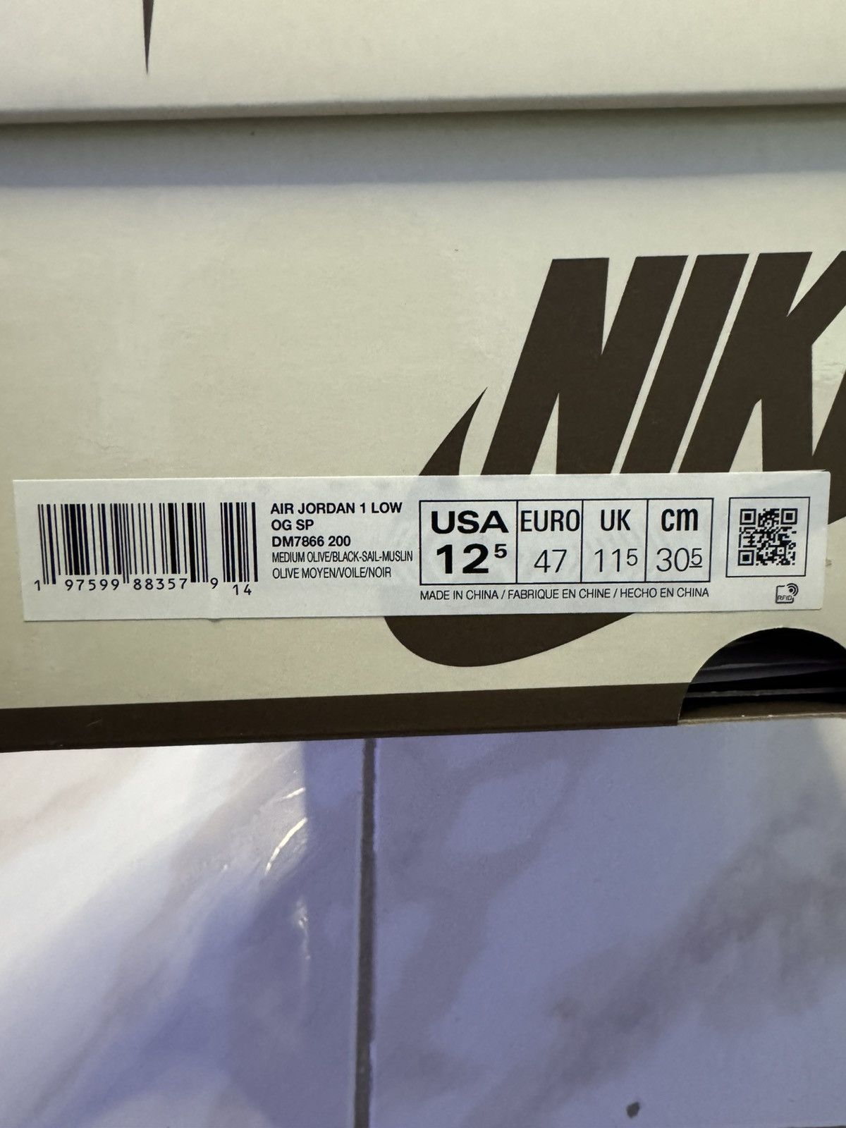 Jordan Brand × Travis Scott 12.5 Travis Scott Jordan 1 Low OG SP Medium Olive Size US 12.5 / EU 45-46 - 10 Thumbnail