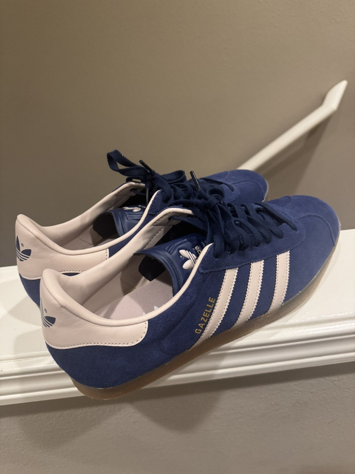 Adidas Gazelle Size US 12 / EU 45 - 2 Thumbnail