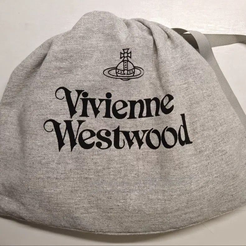 Vivienne Westwood Vivienne Westwood size os Black gold cross grain cowhide ba Size ONE SIZE - 9 Thumbnail