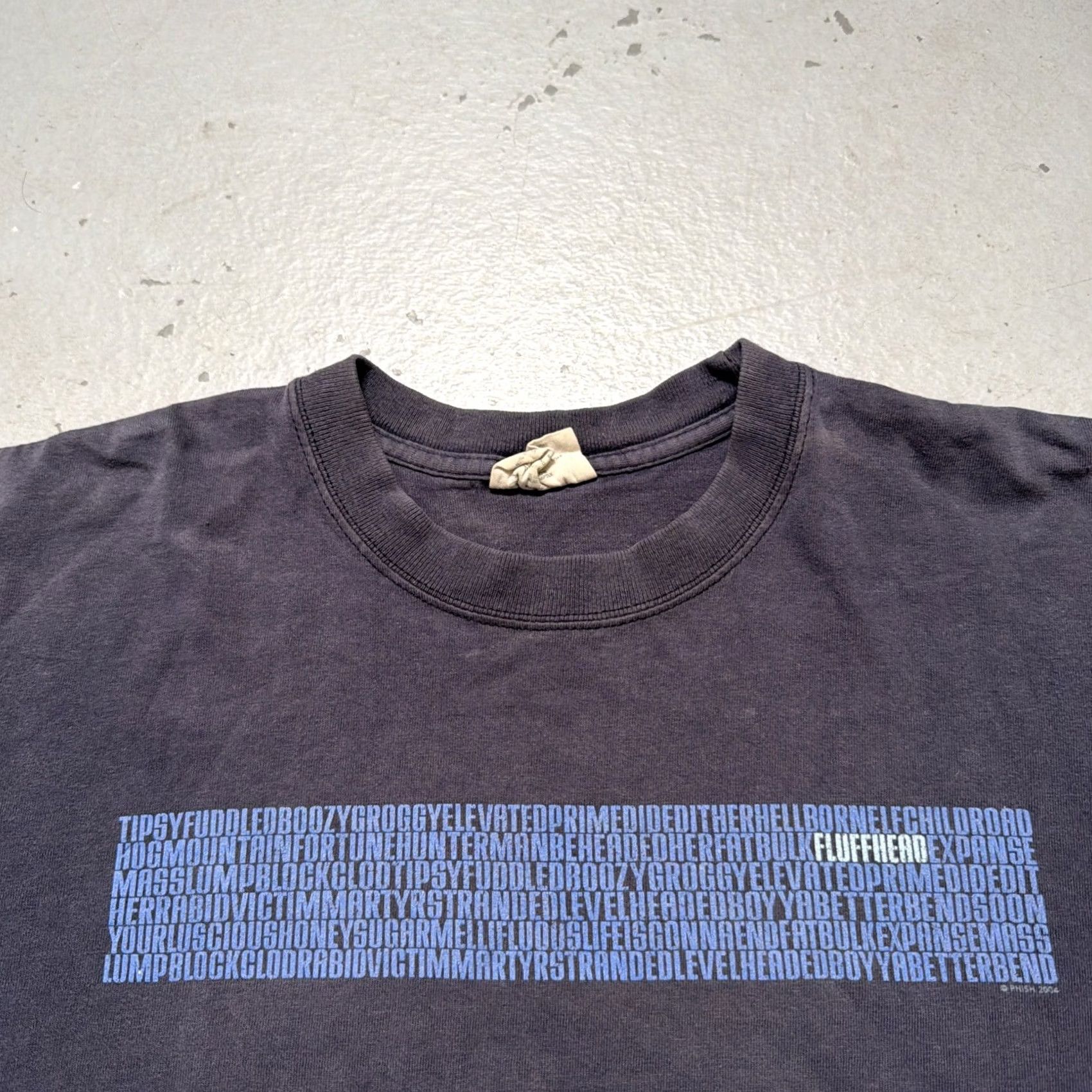 Vintage VINTAGE Phish Fluffhead Promo Concert Rock Band Tour T-Shirt Size US M / EU 48-50 / 2 - 2 Thumbnail