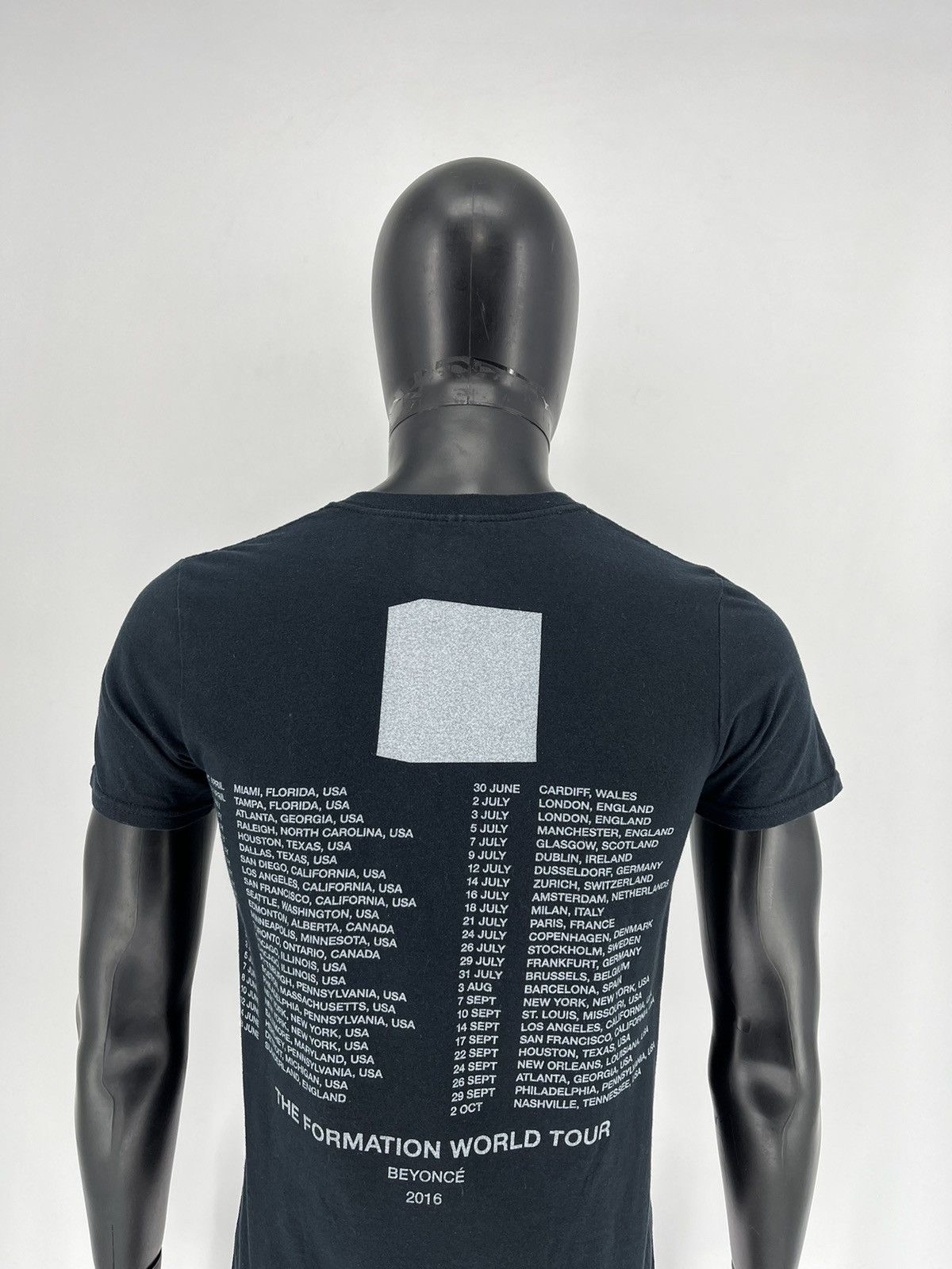 Band Tees × Beyonce Beyonce Formation 2016 World Tour Official T Shirt Adult S Size US S / EU 44-46 / 1 - 10 Thumbnail