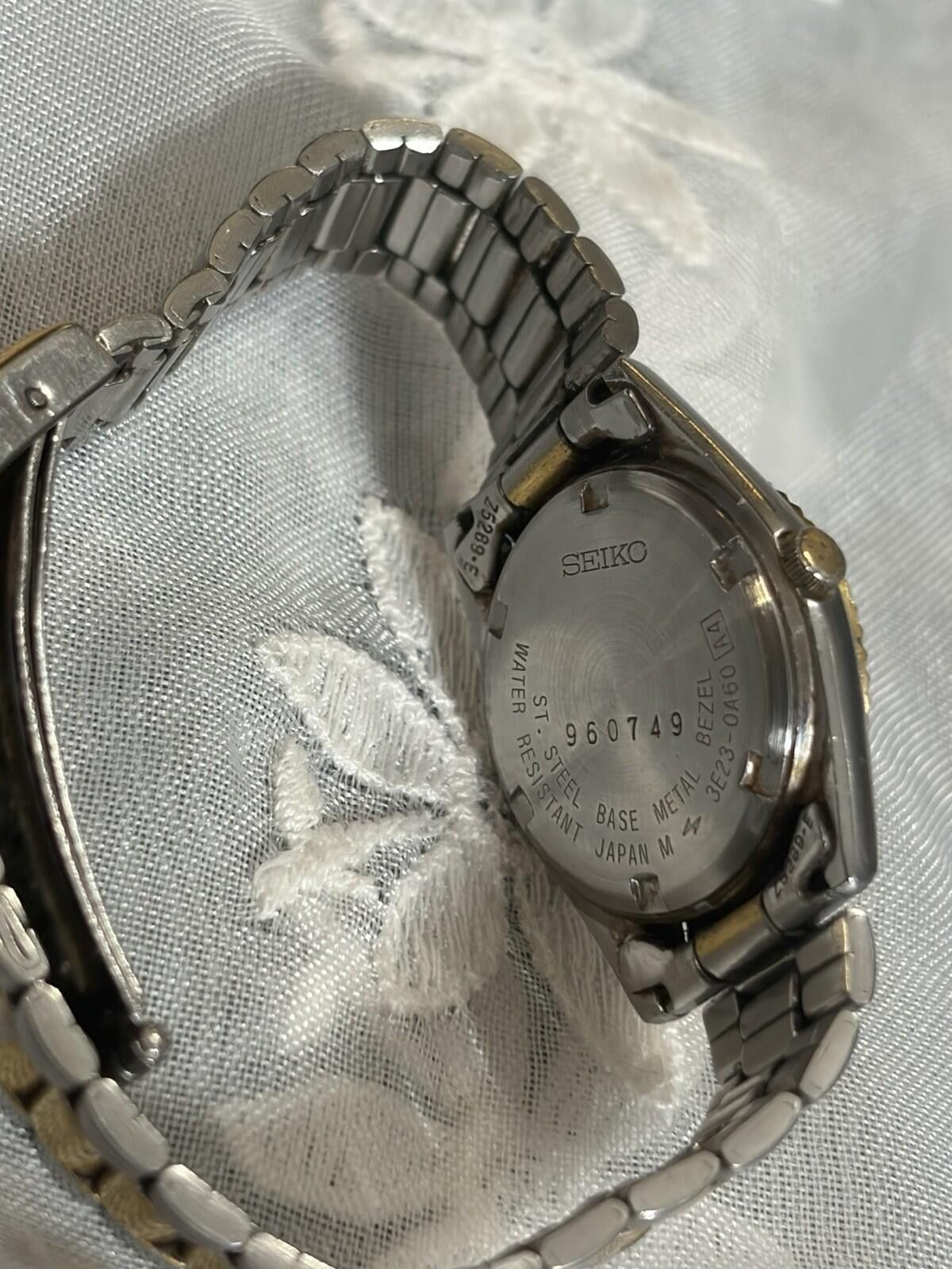 Seiko vintage ladies seiko quartz gold tone watch Size ONE SIZE - 6 Thumbnail