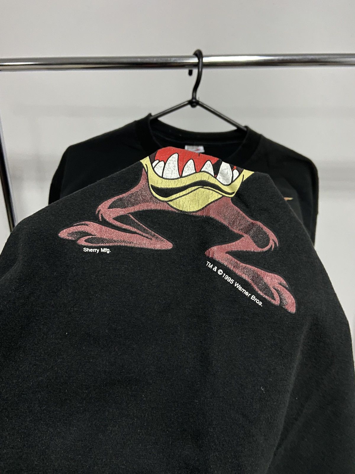 Cartoon Network × Vintage Taz 1995 Vintage Big Logo looney tunes cartoon Size US XL / EU 56 / 4 - 4 Thumbnail