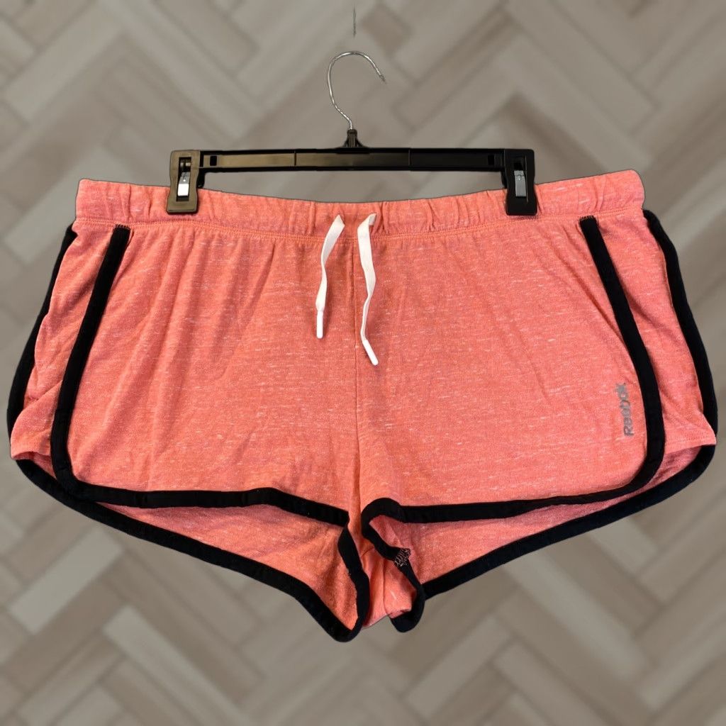 Under Armour **Under Armour Women's Coral Running Shorts Size L** User: **Under Armour Women's Coral Running Shorts Size L** Size 36" / US 14 / IT 50 - 1 Thumbnail