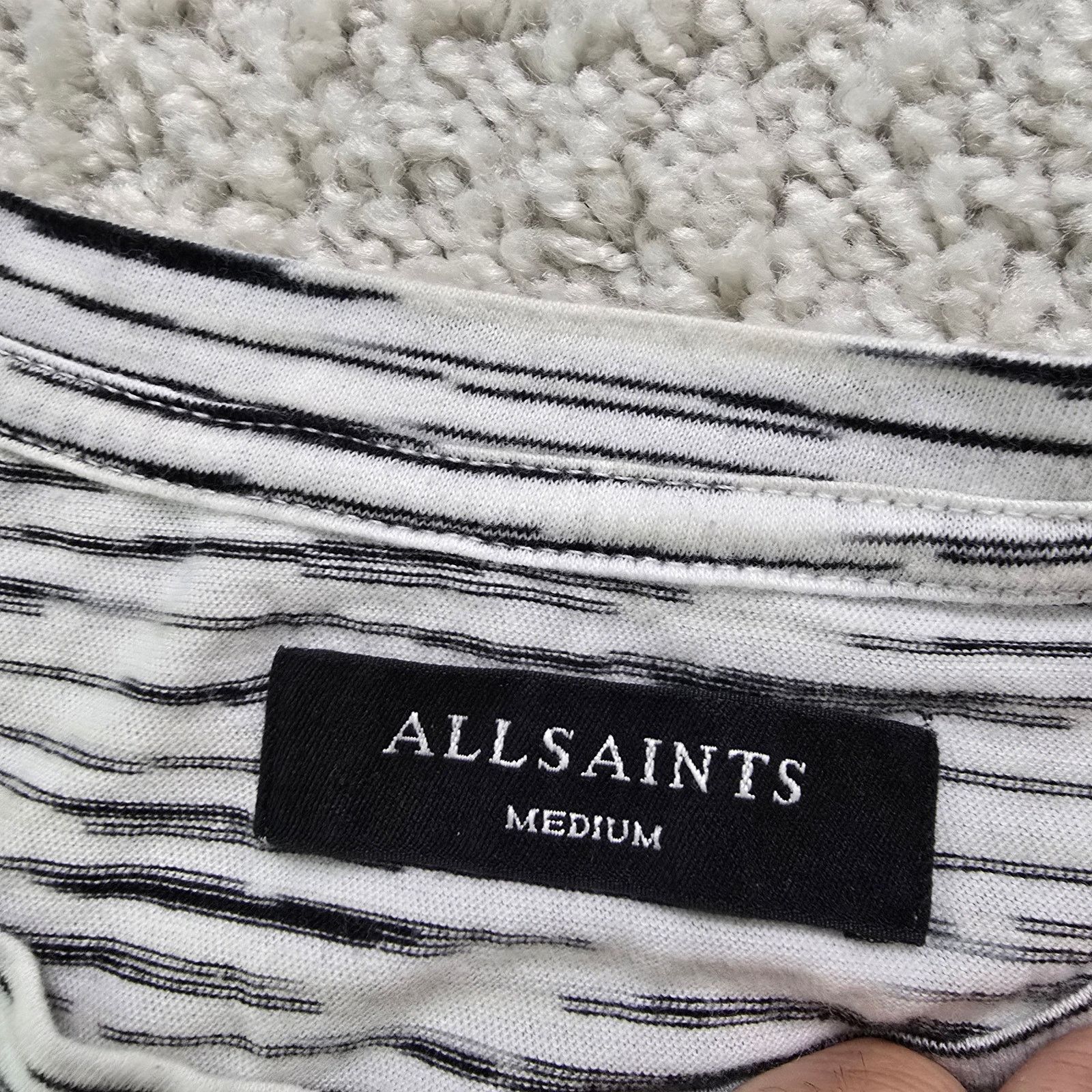 Allsaints Allsaints All Saints mens Stripe T Shirt Slim Fit Medium Size US M / EU 48-50 / 2 - 4 Thumbnail