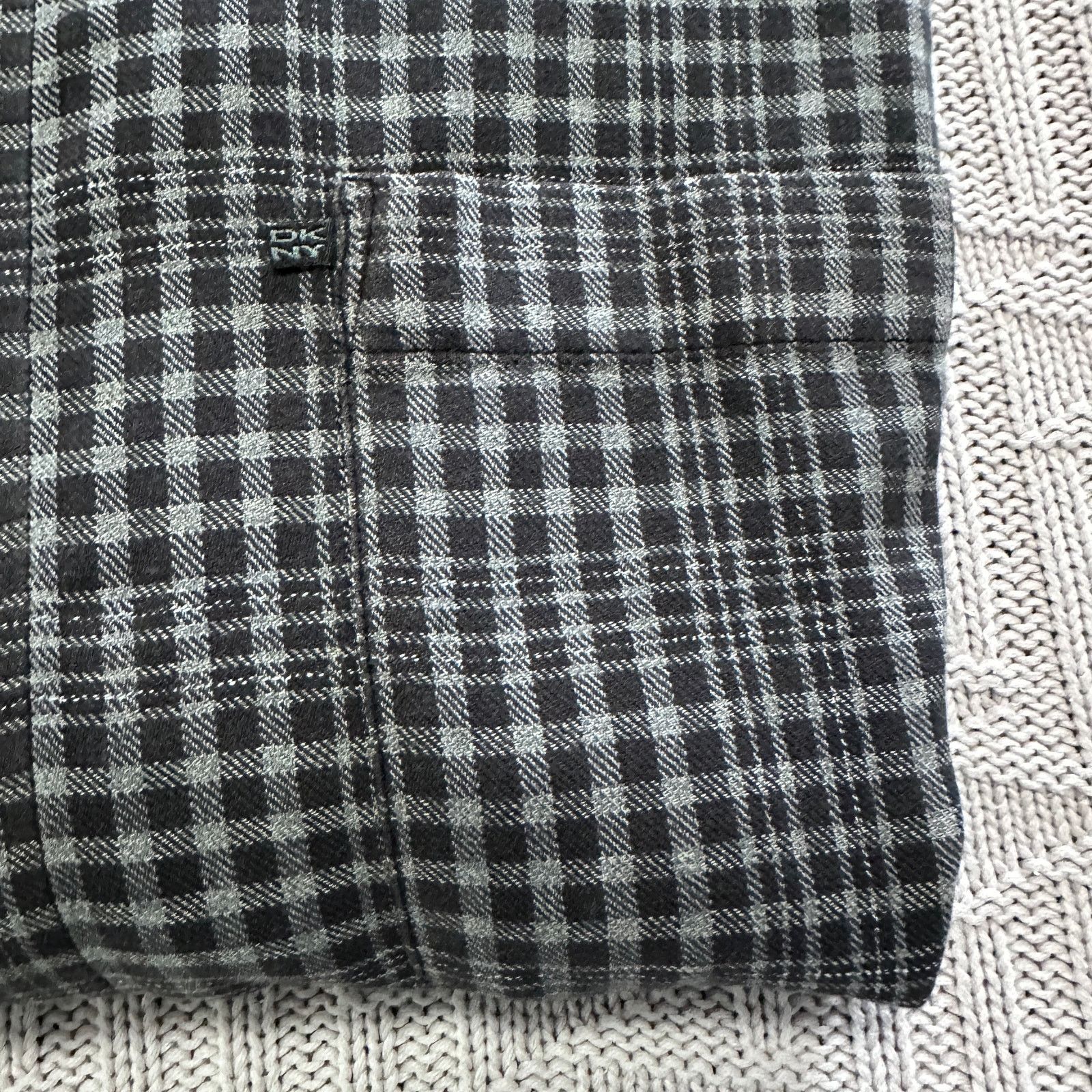 DKNY DKNY black plaid button down Size US M / EU 48-50 / 2 - 4 Thumbnail
