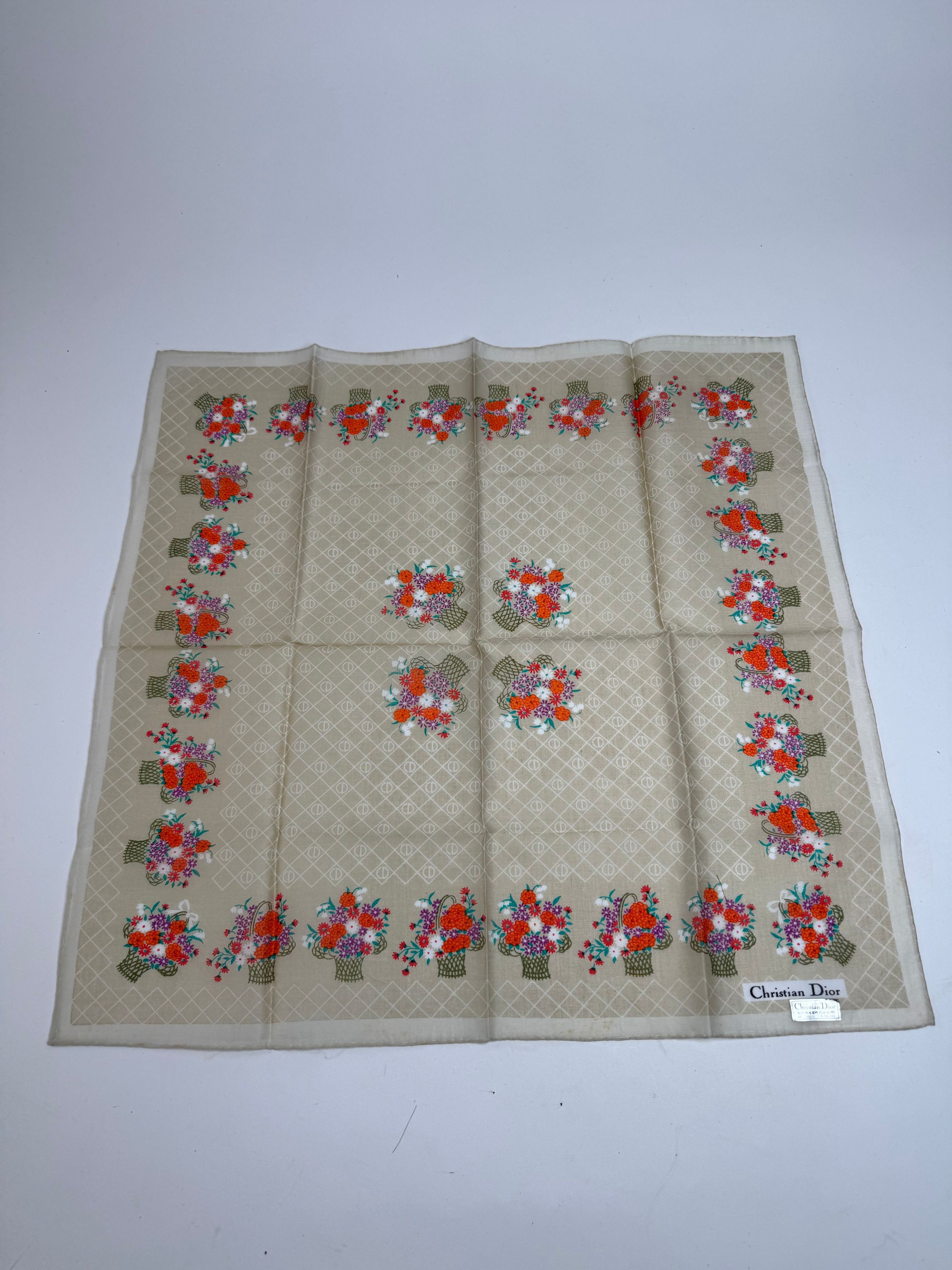 Dior Vintage Floral Scarf Grey Red Size ONE SIZE - 1 Thumbnail