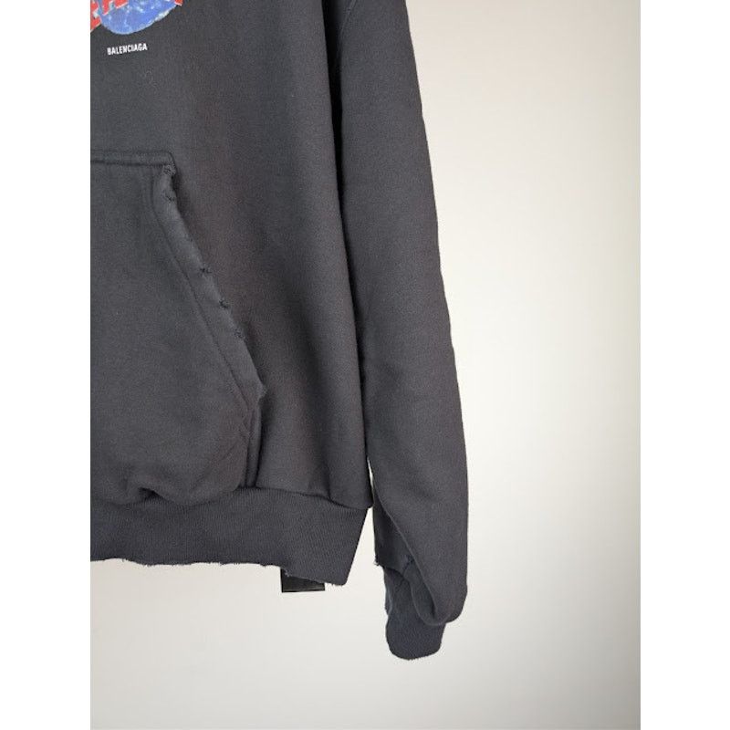 Balenciaga o1rshd1 Planet Earth Molleton Arch Zip-Up Hoodie in Black Size US M / EU 48-50 / 2 - 7 Thumbnail