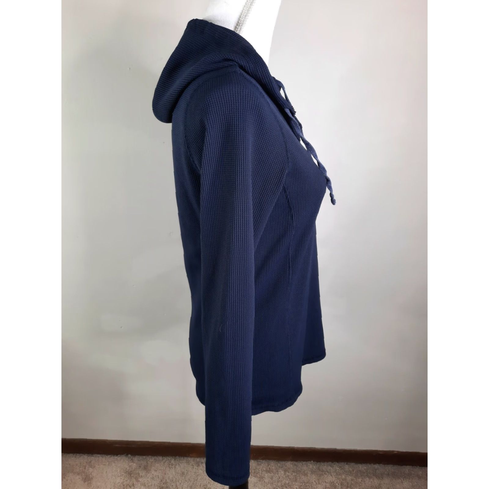 Duluth Trading Company Duluth Trading Co Hoodie Sweatshirt Women’s Small Blue Pullover Long Sleeve Pockets Activewear Hoodie Sweatshirt Men/Women? Size S / US 4 / IT 40 - 4 Thumbnail