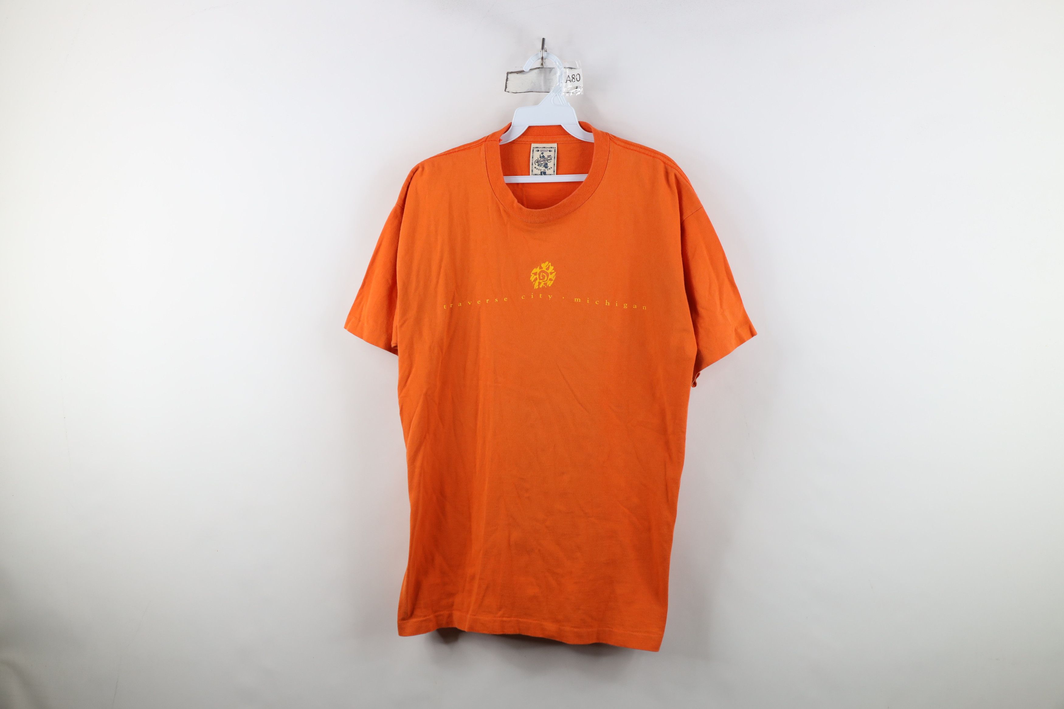 Vintage Vintage 90s City Michigan Tribal Sun T-Shirt Orange USA Size US L / EU 52-54 / 3 - 1 Thumbnail