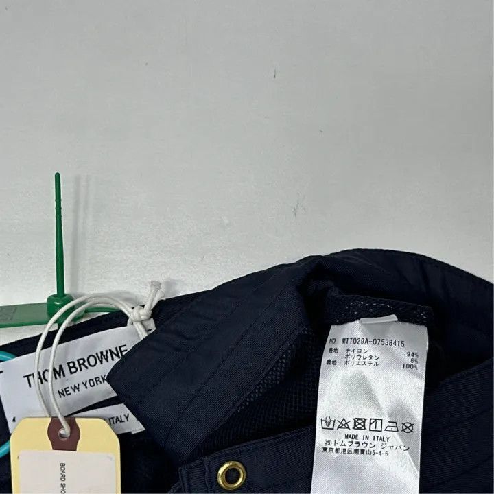 Thom Browne Thom Browne Classic Stripe Casual Shorts -2507 Size US 26 / EU 42 - 8 Thumbnail