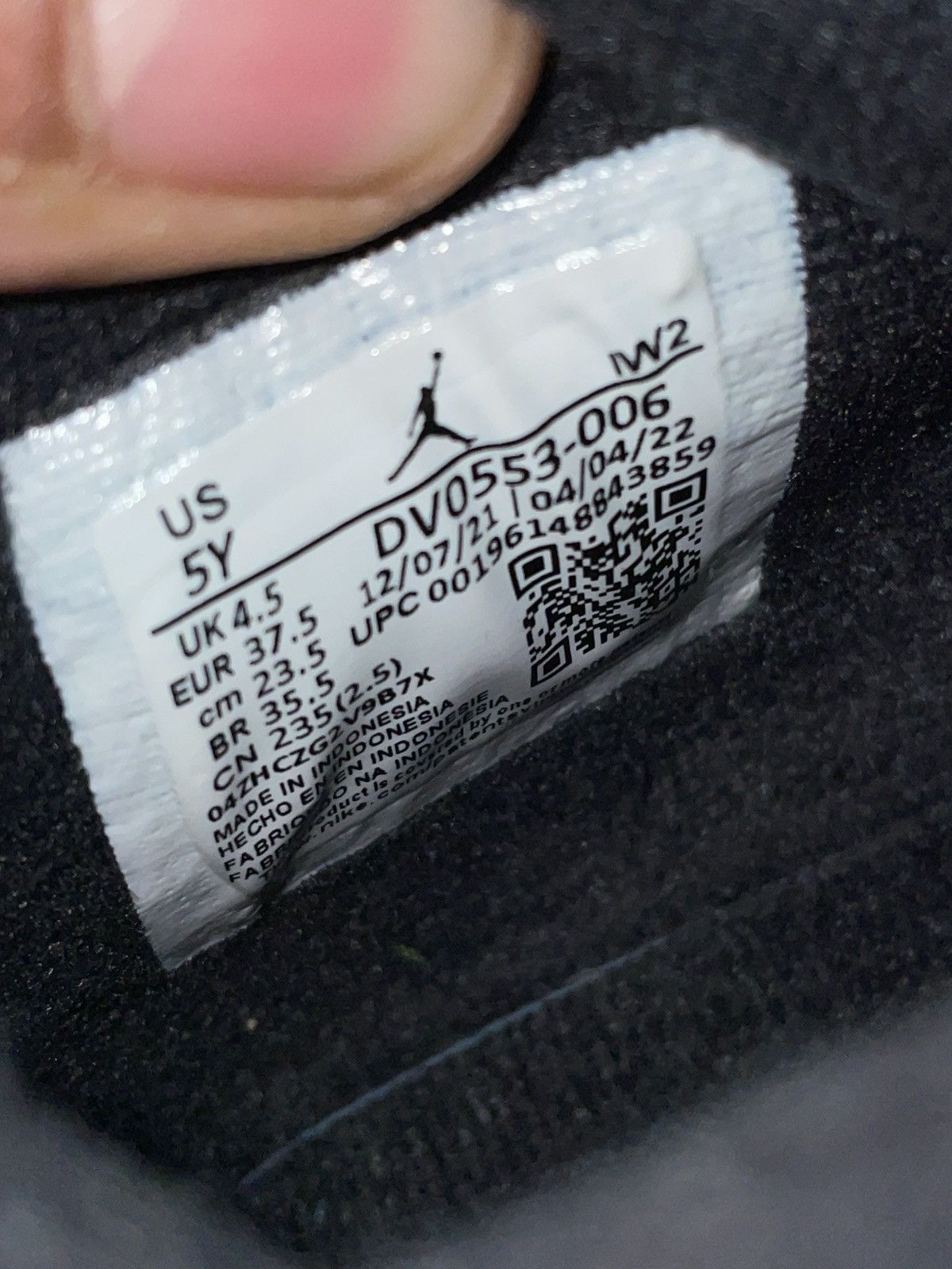 Jordan Brand Jordan 4 Black Canvas Size US 5 / EU 37 - 7 Thumbnail