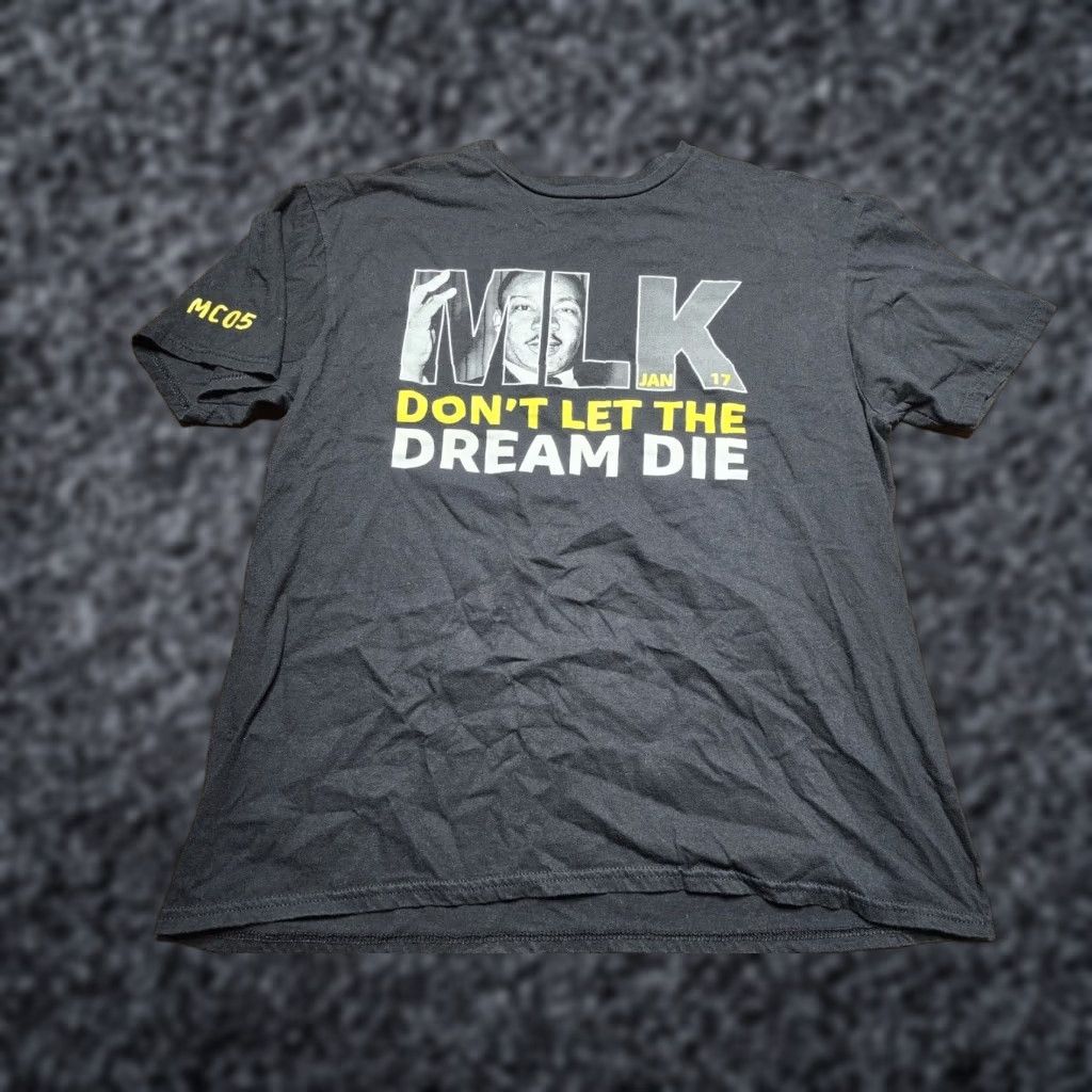 Gildan Martin Luther King Day I Have A Dream Black History MLK T Shirt L Mens Size US L / EU 52-54 / 3 - 1 Thumbnail