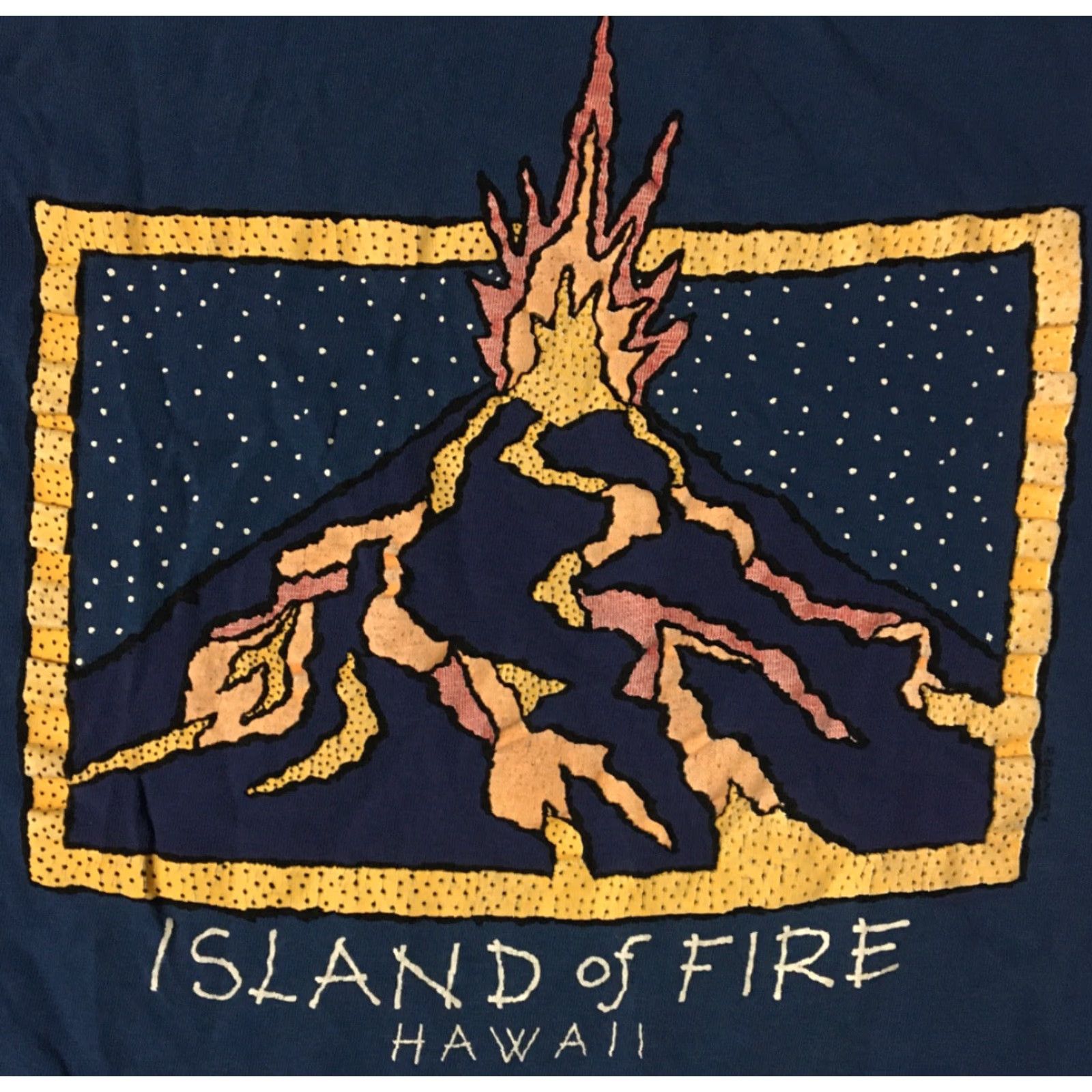 Vintage VINTAGE 80s Hawaii Island Of Fire Faded Shirt S USA Beach Surf Volcano Grunge 90s TC Size US S / EU 44-46 / 1 - 3 Thumbnail