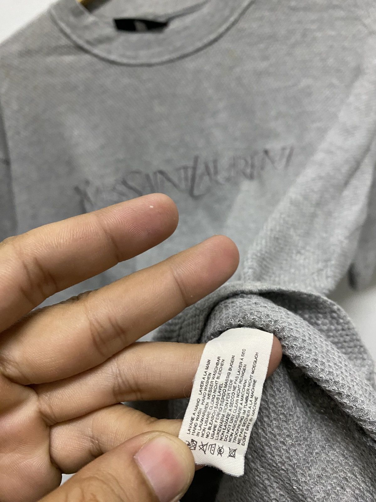 Yves Saint Laurent Yves Saint Laurent Tshirt Size US S / EU 44-46 / 1 - 6 Thumbnail