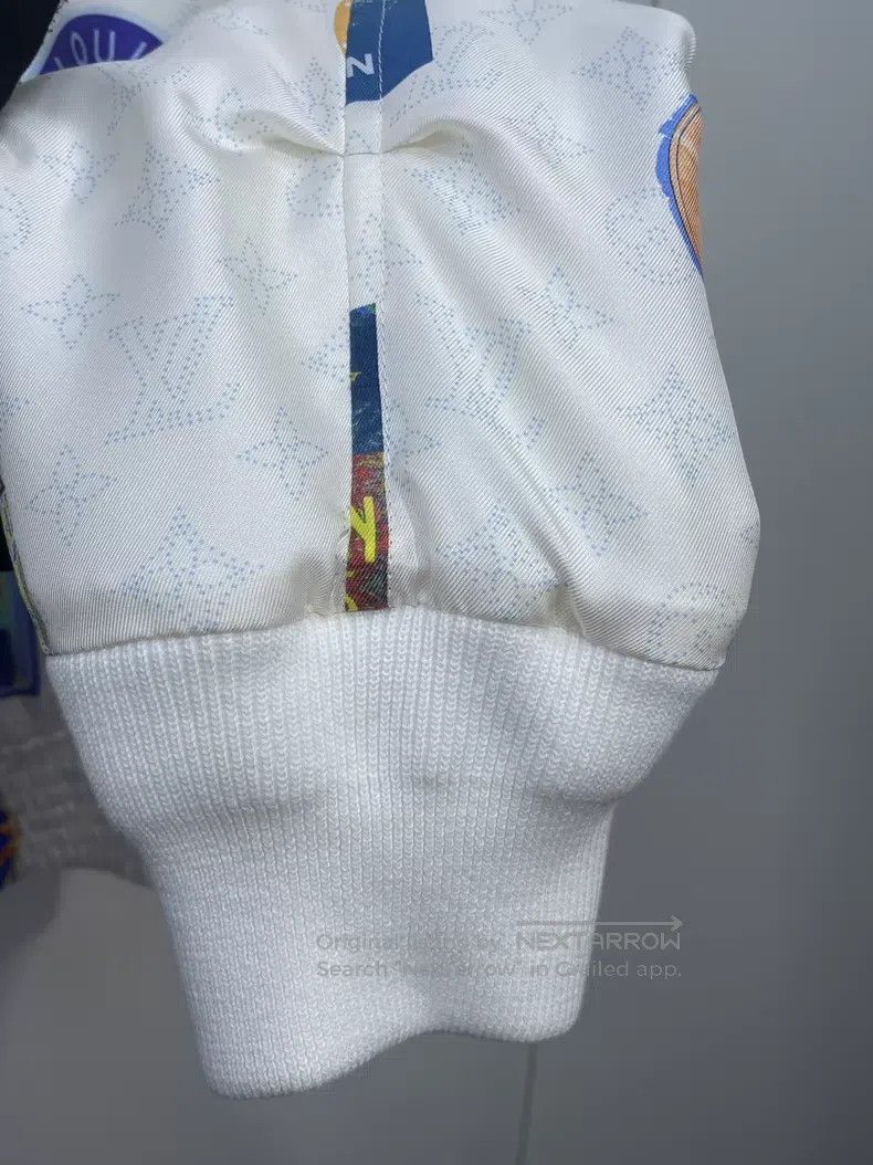Louis Vuitton Louis Vuitton Flying Seal Silk Jacket Size XXS / US 00 / IT 34 - 5 Thumbnail