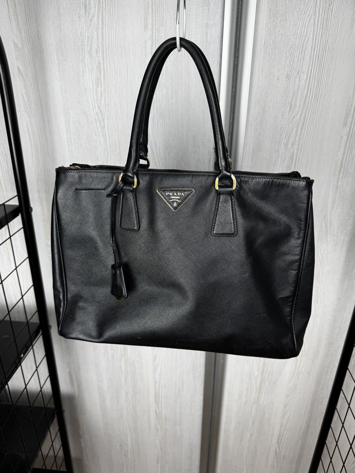 Prada Prada Black Saffiano Lux Leather Large Gardener's Tote Bag Size ONE SIZE - 2 Thumbnail