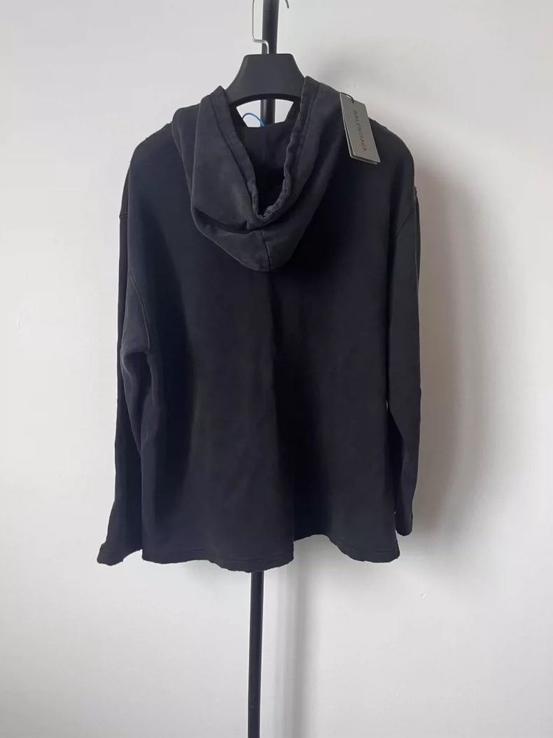 Balenciaga Balenciaga German Chariot Band Co-Branded Short Hoodie Size S / US 4 / IT 40 - 2 Thumbnail