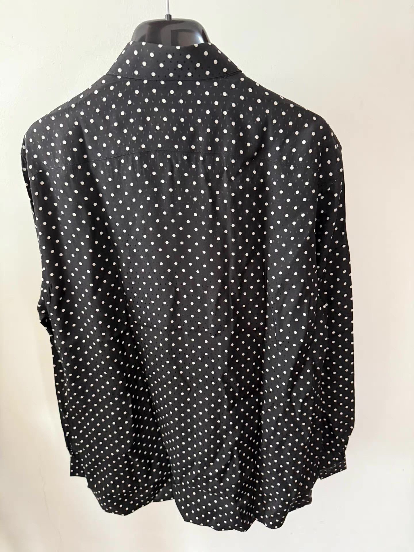 Saint Laurent Paris Saint Laurent Polka Dot Mulberry Silk Shirt。 Ｑ23 Size US L / EU 52-54 / 3 - 3 Thumbnail