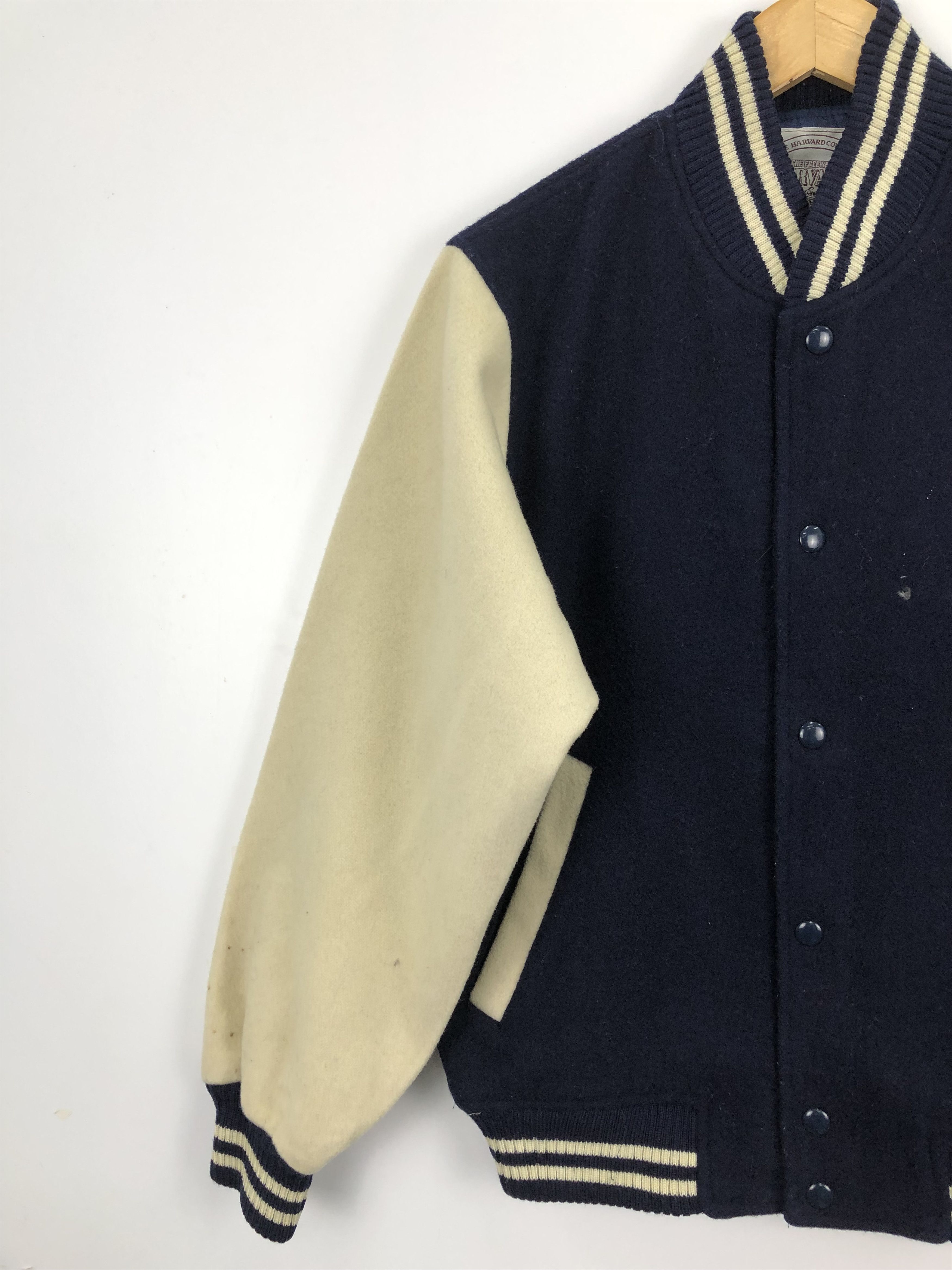 Vintage Vintage Harvard Wool Varsity Jacket V0303 Size US L / EU 52-54 / 3 - 8 Thumbnail