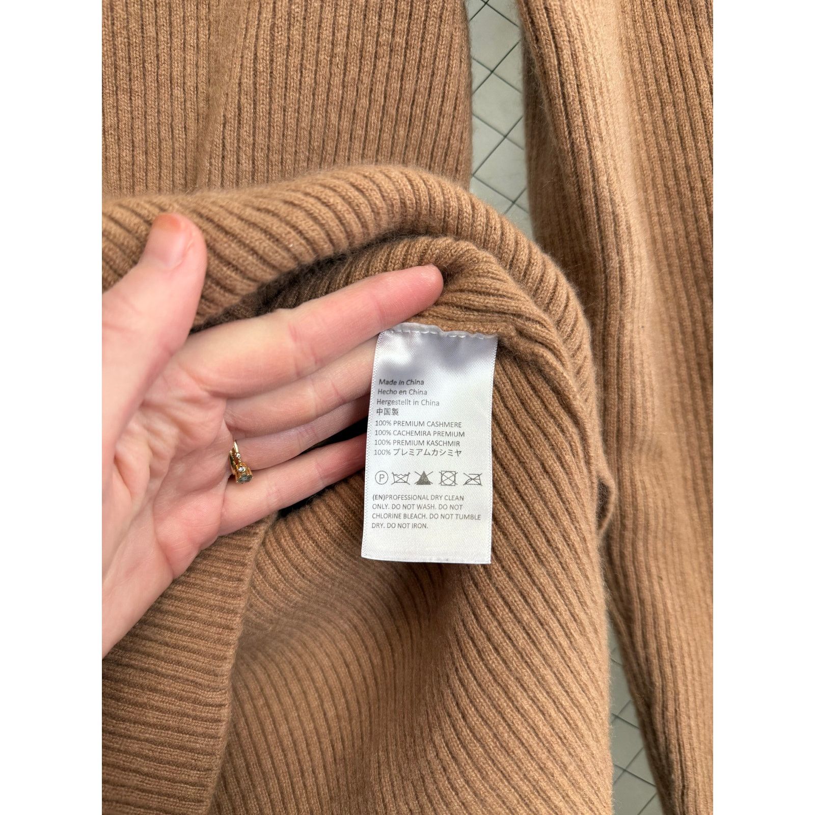 Autumn Cashmere Cashmeren Light Brown LongSleeve Turtleneck Sweater Sz XL GS Size XL / US 12-14 / IT 48-50 - 2 Thumbnail