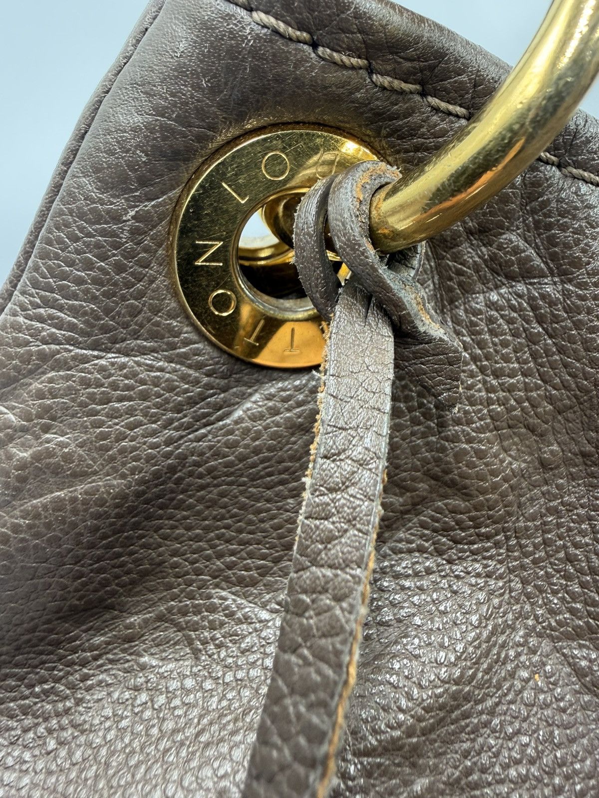 Louis Vuitton Louis Vuitton Empreinte Leather Hobo Bag Brown Taupe Large Size ONE SIZE - 4 Thumbnail