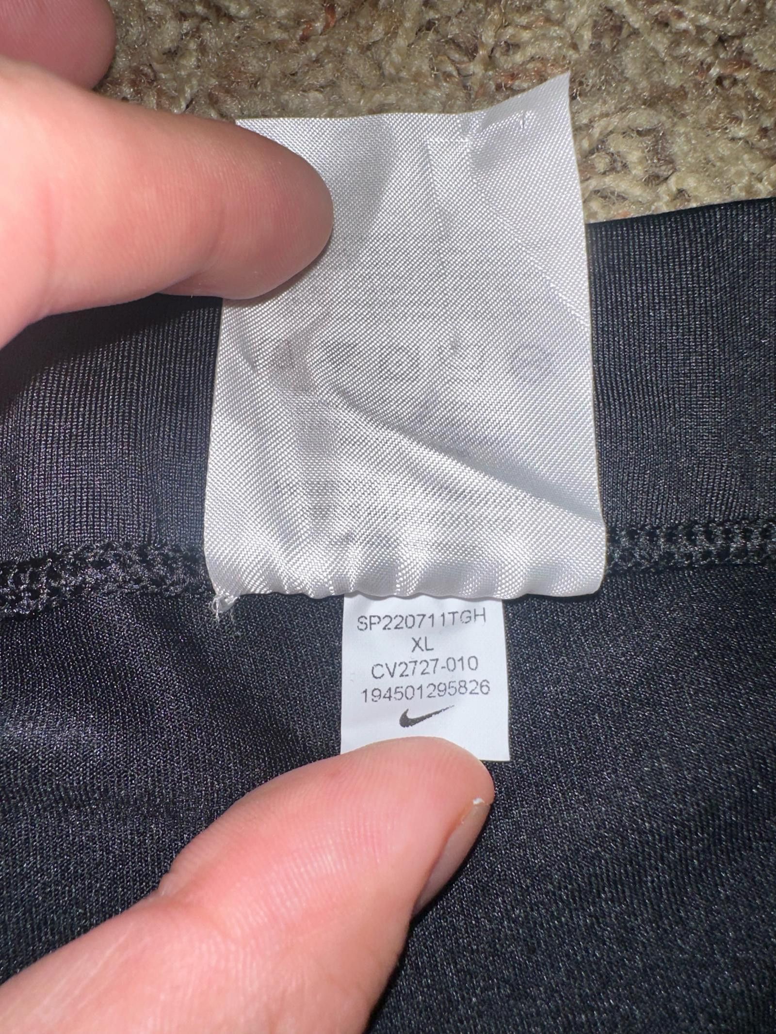 Nike Nike Men’s Half Tight Running Shorts Black Size US 36 / EU 52 - 4 Thumbnail