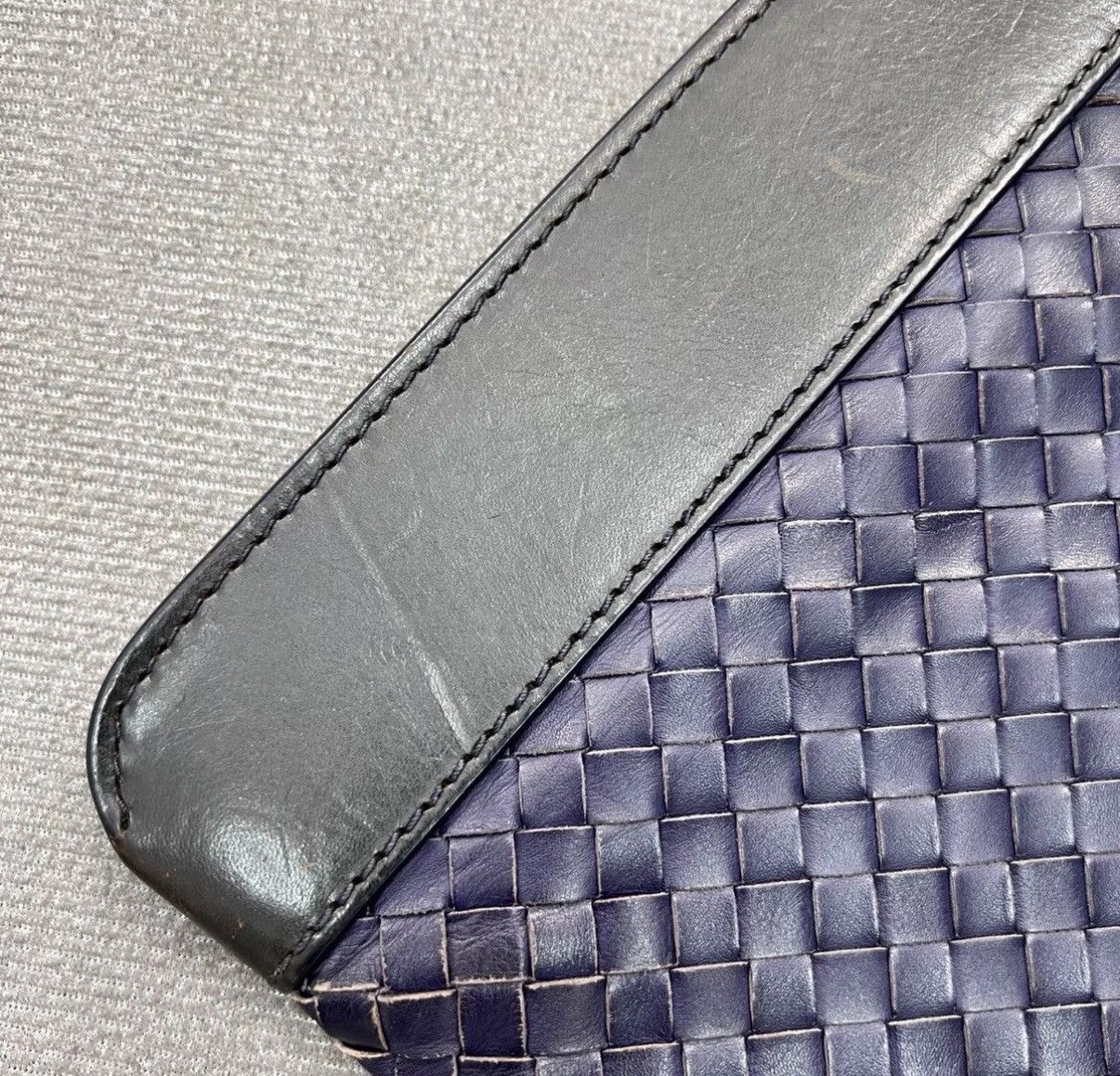 Bottega Veneta Bottega Veneta Royal Blue Intrecciato Woven Leather Clutch Size ONE SIZE - 4 Thumbnail