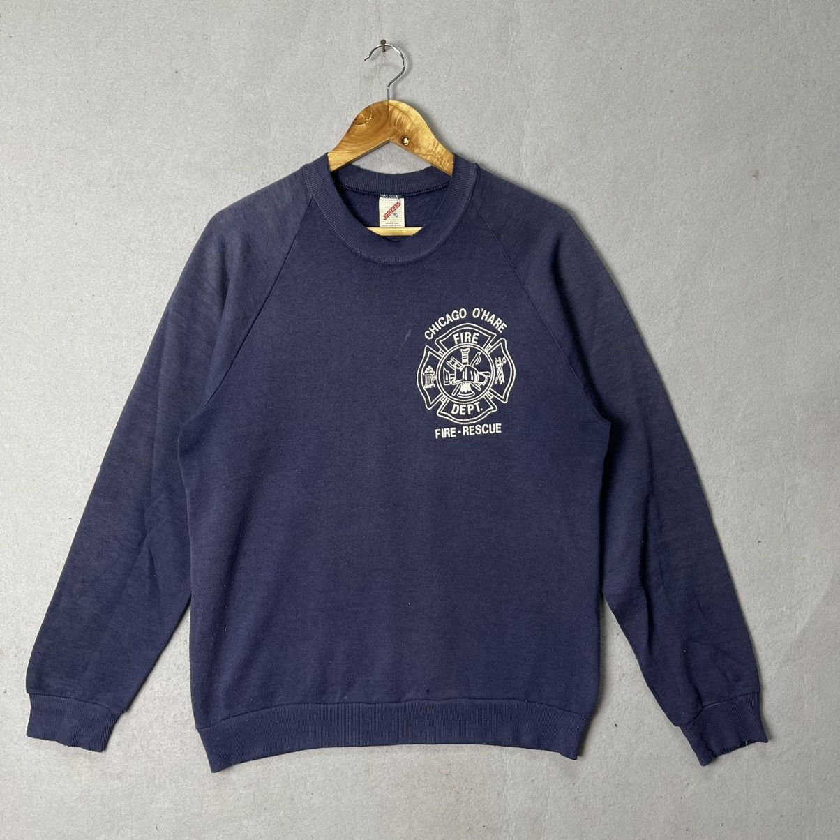 Jerzees Vintage Chicago O’Hare Fire Department FireRescue Sweatshirt Size US M / EU 48-50 / 2 - 1 Thumbnail