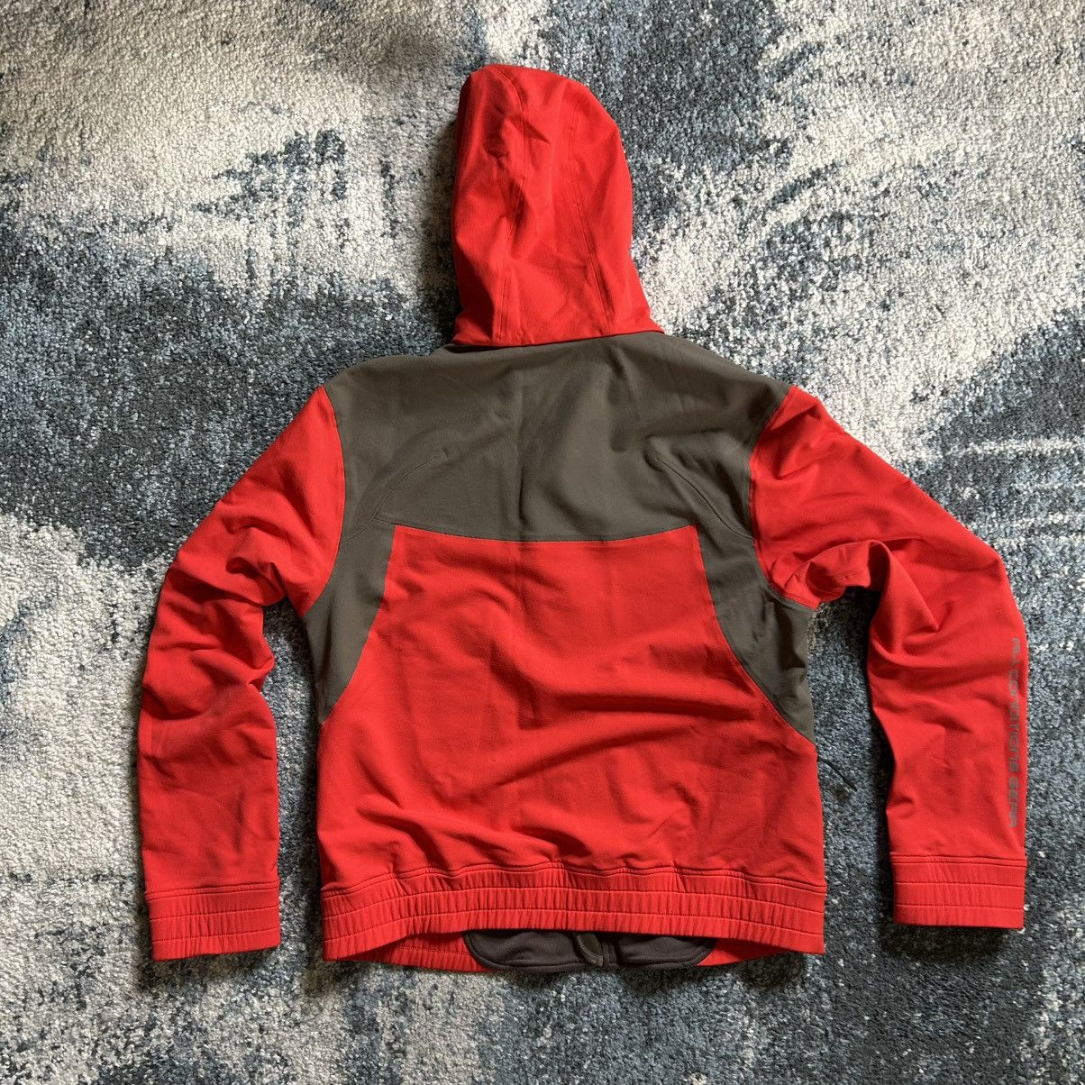 Nike ACG × Vintage 2007 ARTiCULATED STRETCH NYLON TAPED SEAM CHEST YOKE VEST Size M / US 6-8 / IT 42-44 - 12 Thumbnail