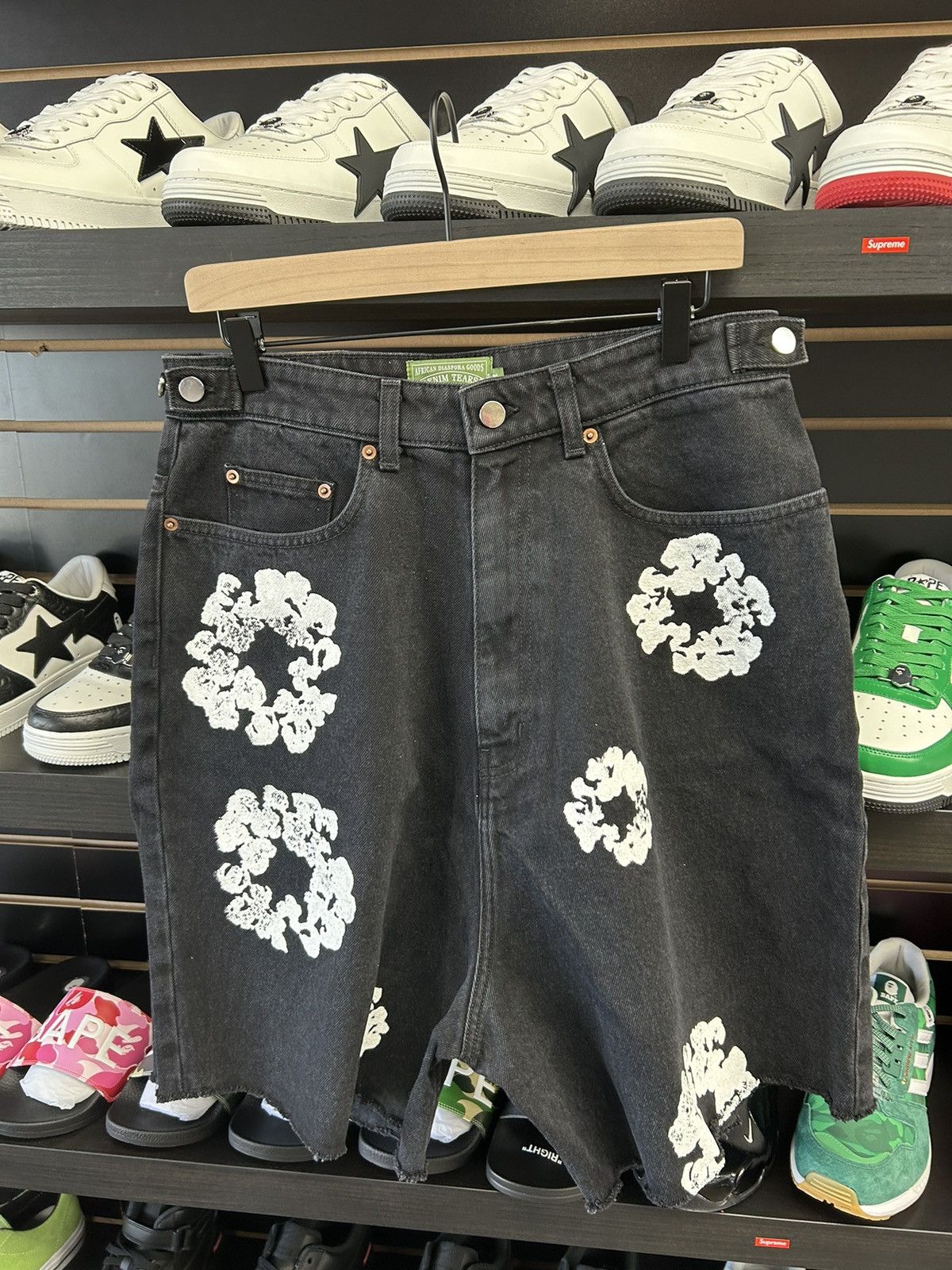 DENIM TEARS Denim tears Jean shorts Size US 32 / EU 48 - 2 Thumbnail