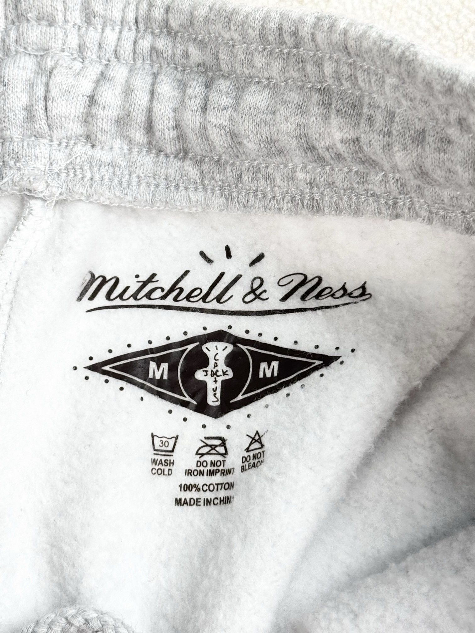 Mitchell & Ness × Travis Scott CAL sweatpants Size US 32 / EU 48 - 2 Thumbnail