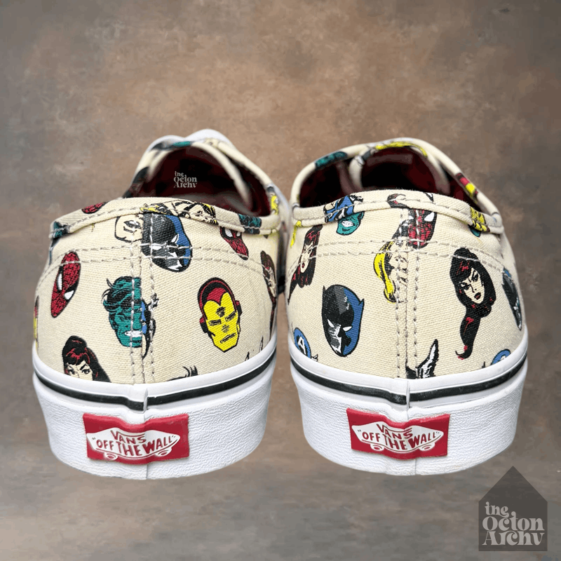 Disney × Vans Vans Authentic x Marvel 'Marvel Heads' 2018 VN0A38EMRNU Used Size US 10 / EU 43 - 4 Thumbnail