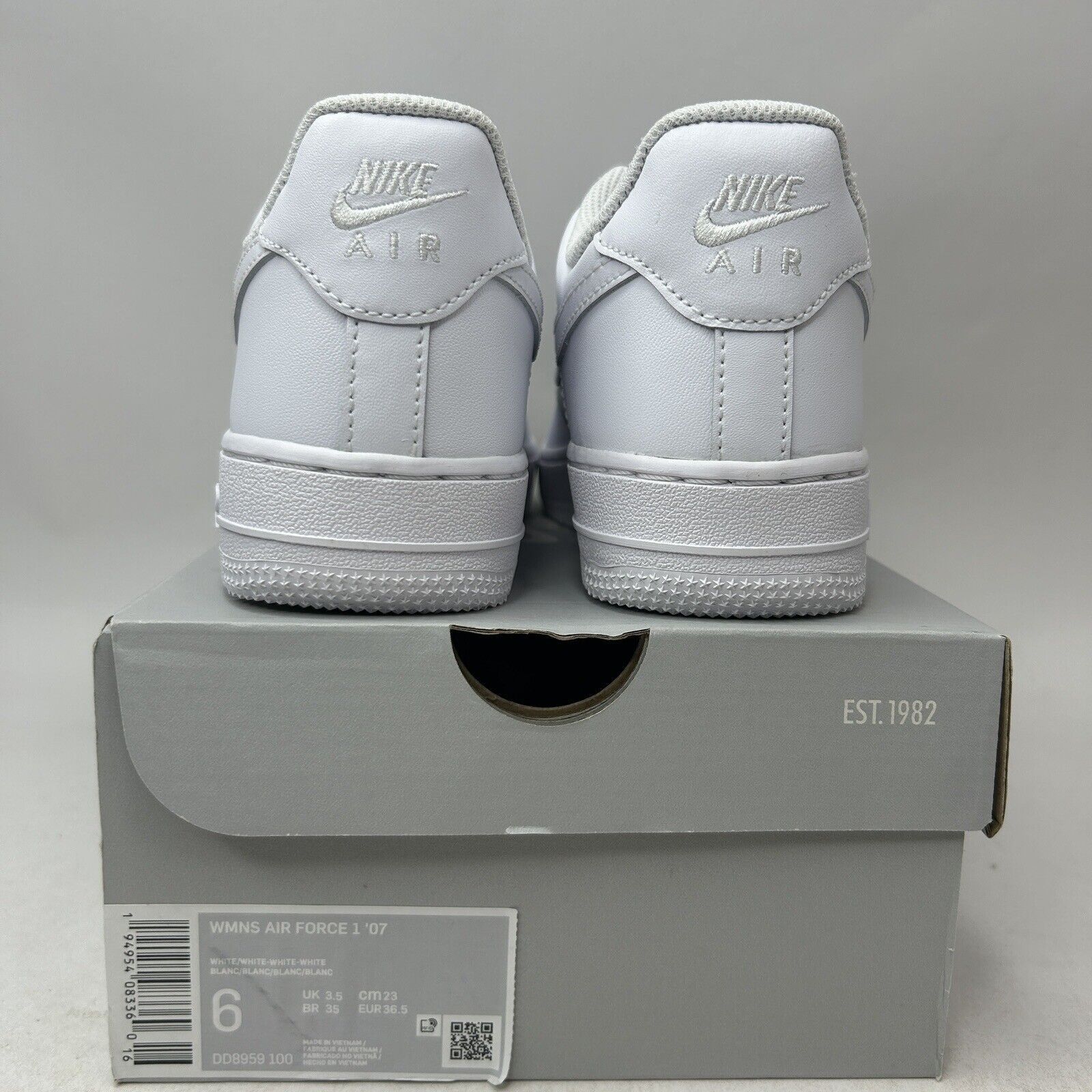 Nike Nike Air Force 1 Low 07’ “Triple White” 2024 Size US 6 / IT 36 - 4 Thumbnail