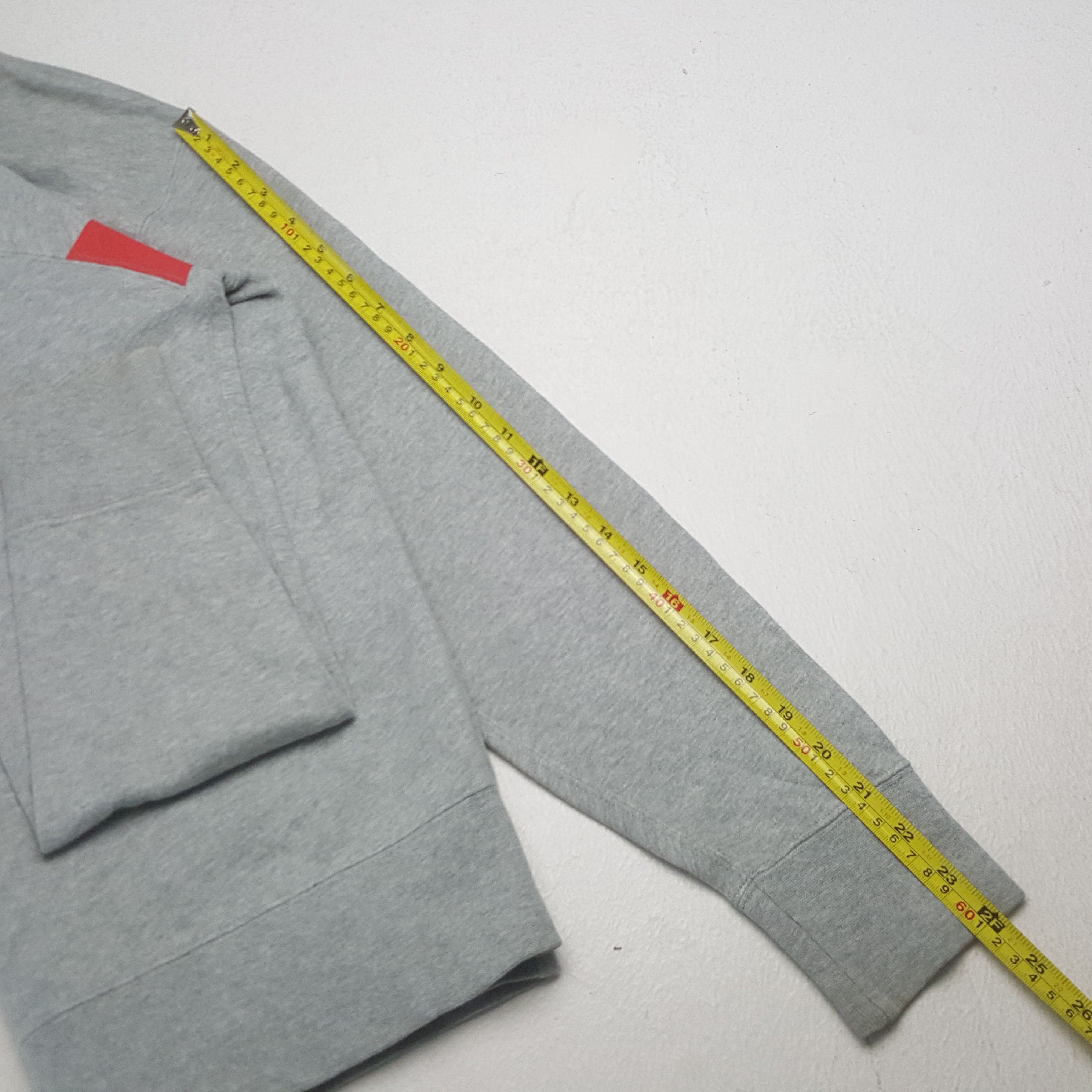 Coca Cola Vintage Coca Cola X Uniqlo Japanese Promo Sweatshirt C296N12 Size US M / EU 48-50 / 2 - 6 Thumbnail