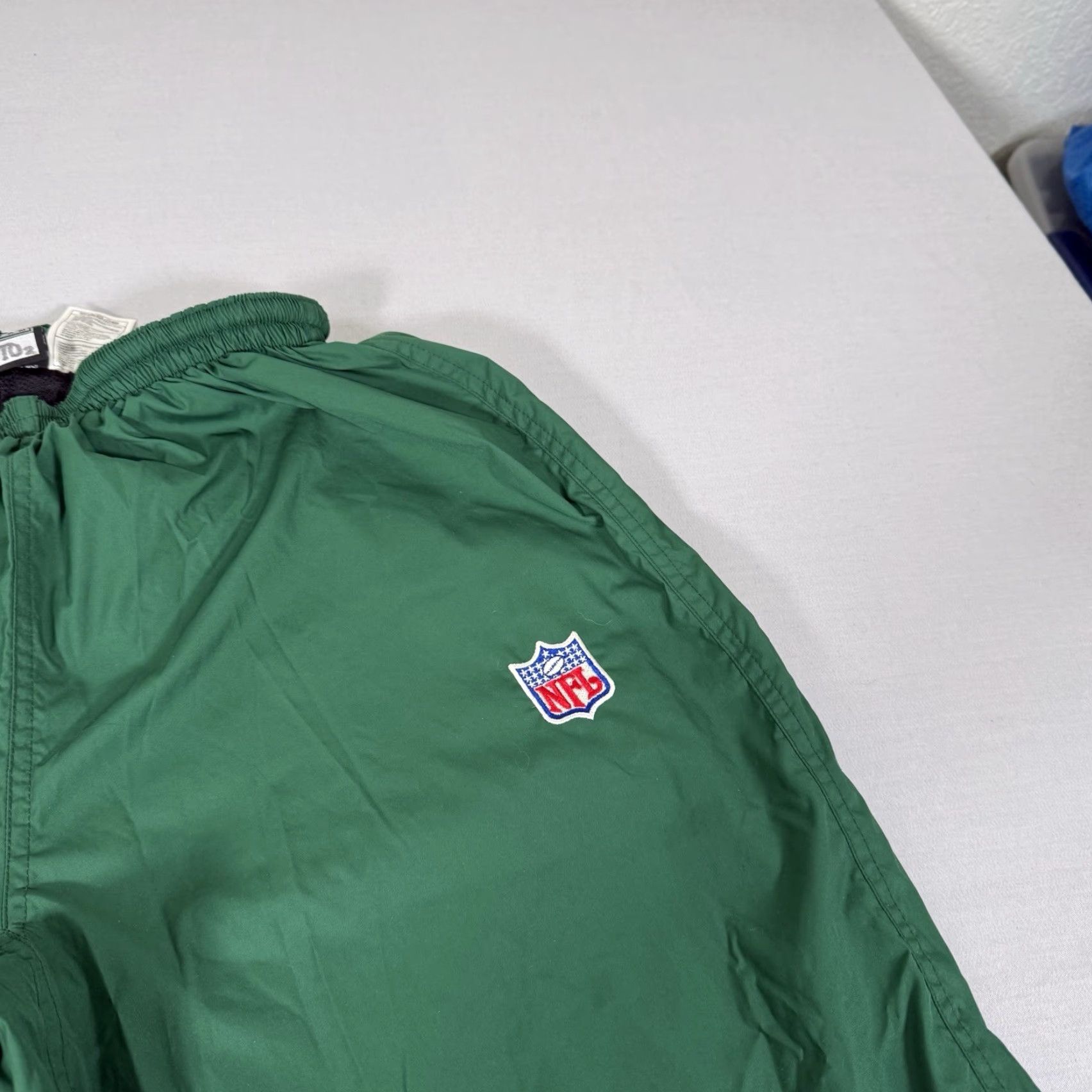 Nike VINTAGE Nike Pants Mens Large Track Windbreaker Green Bay Packers NFL Lined Y2K Size US 33 - 4 Thumbnail