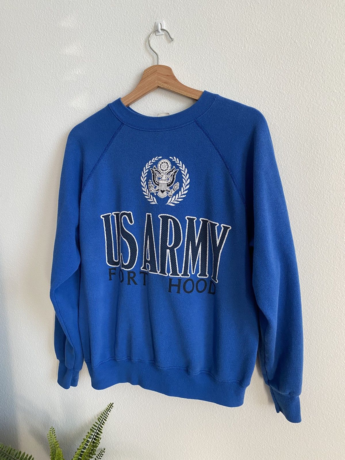 Vintage Vintage 90s US Army Fort Hood Military Sweatshirt Size US M / EU 48-50 / 2 - 4 Thumbnail