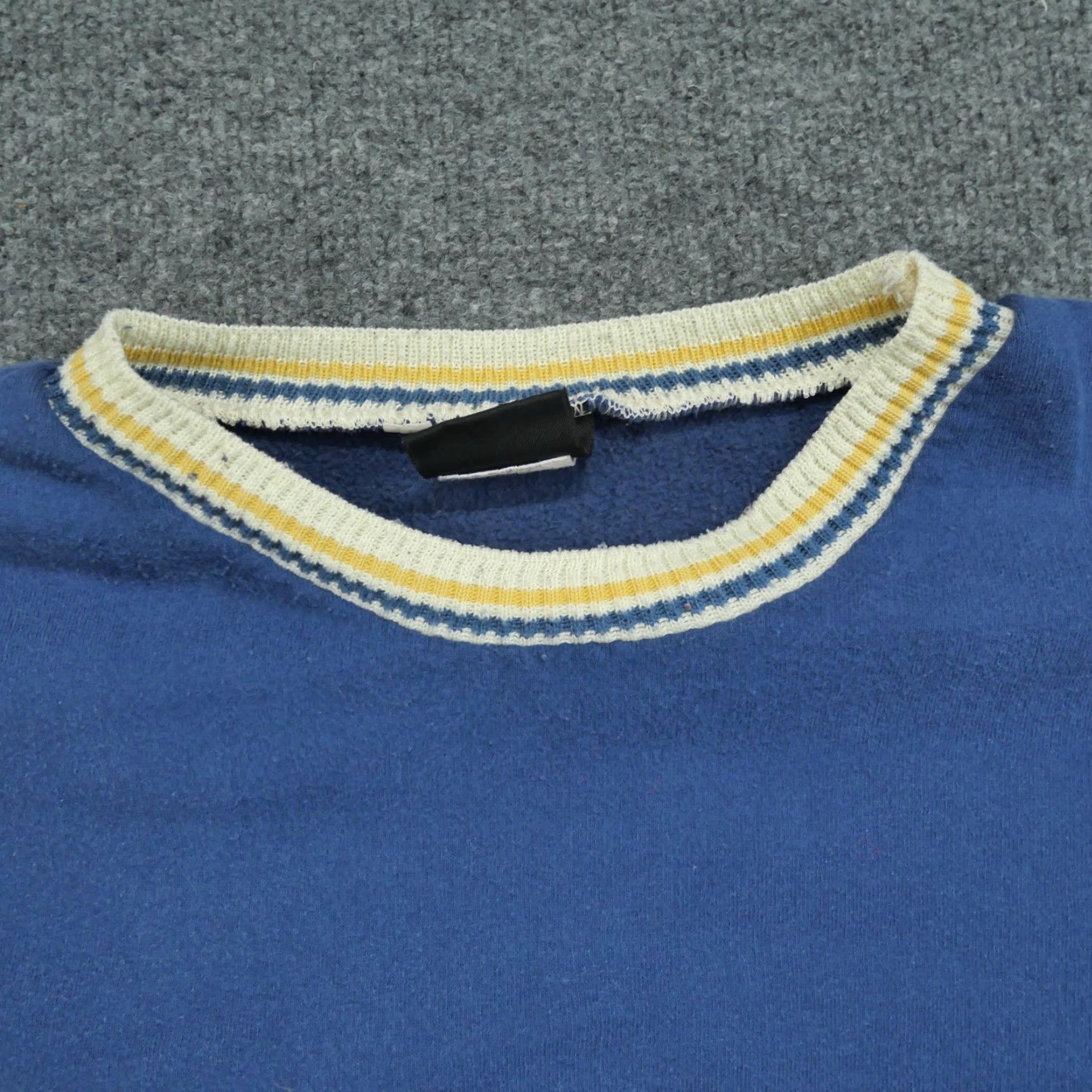 Vintage VINTAGE Hobie Sweatshirt Mens 3XL Blue Striped Surf Patch 80s 90s Surfing Logo Pullover Crew Neck Sweatshirt Size US XXL / EU 58 / 5 - 5 Thumbnail