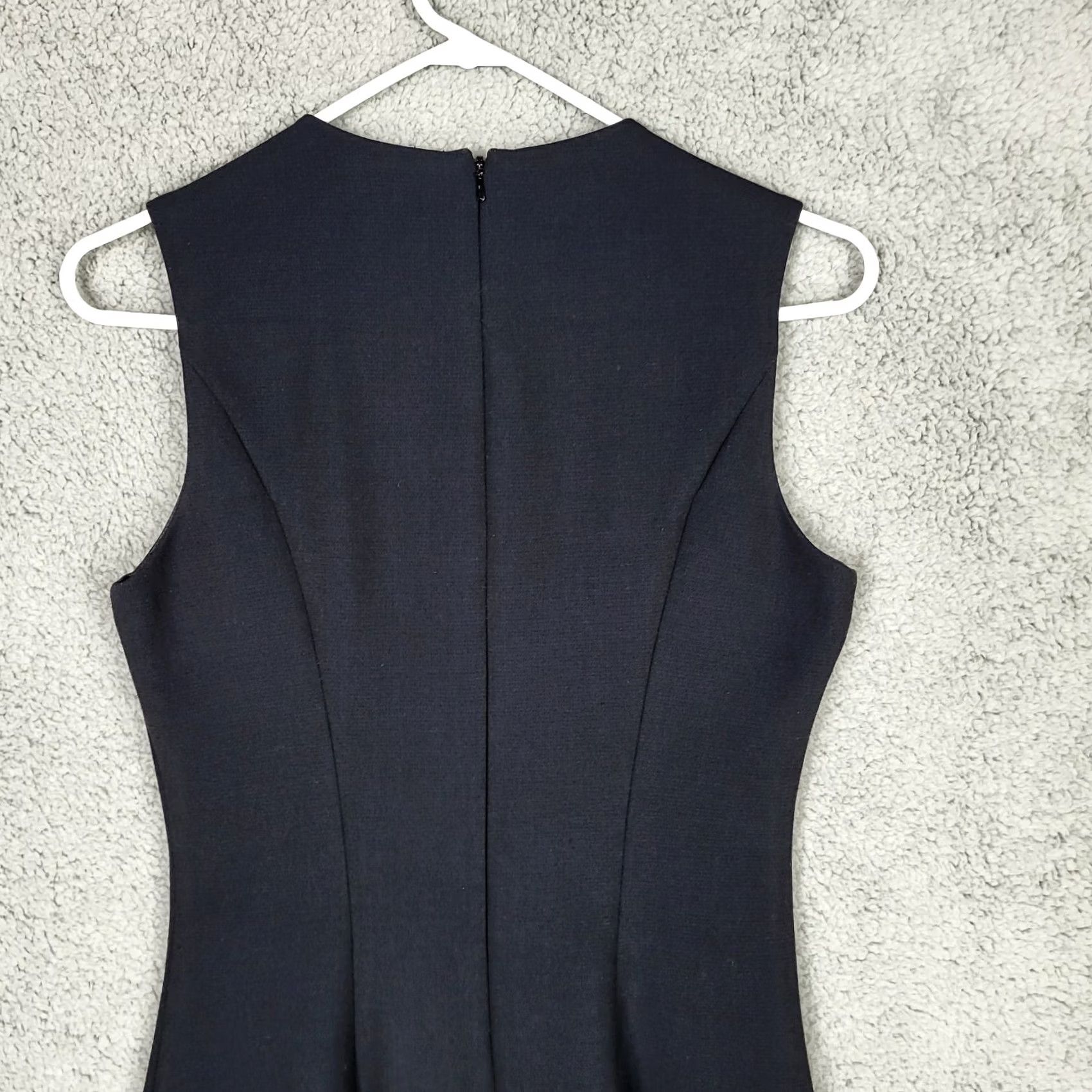 L'AGENCE L'Agence Dress Sleeveless Round Neck Zip Knee Length Black Embossed Leather Trim Ponte Knit Sz 4 Regular Womens Fashion Size S / US 4 / IT 40 - 7 Thumbnail