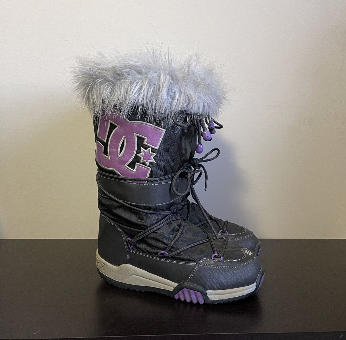 DC CHALET BOOTS VERY RARE DC WINTER BOOTS DC SHOES CHALET