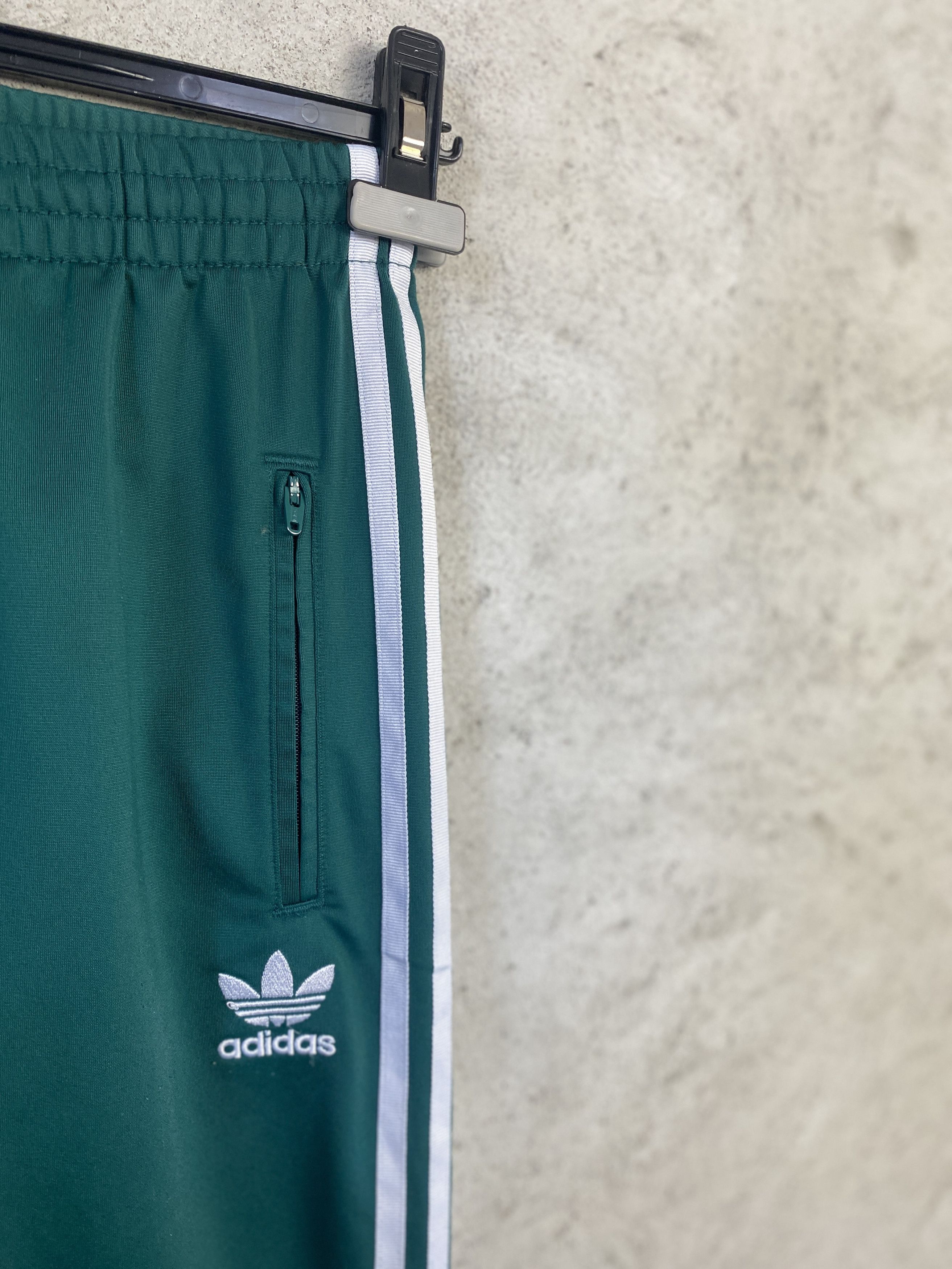 Adidas Adidas sweatpants sport casual y2k 00s Size 24" / US 00 / IT 34 - 2 Thumbnail