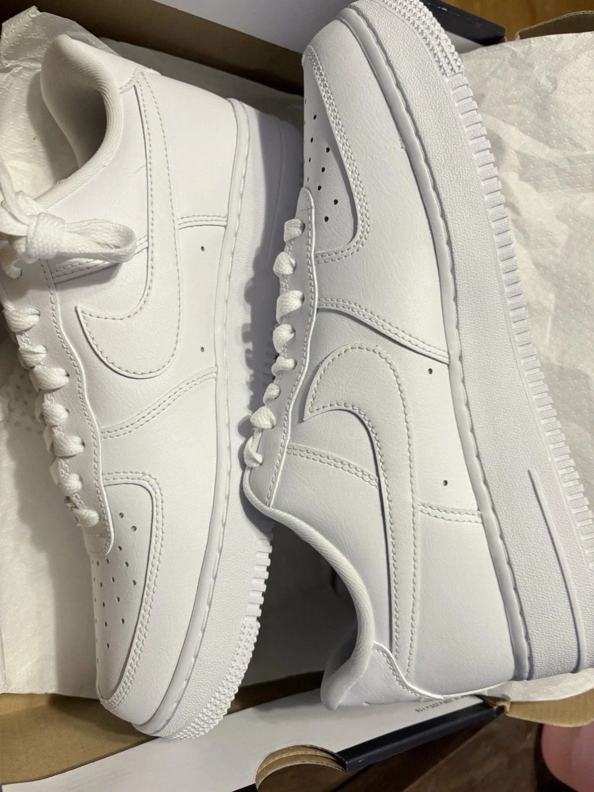 Nike New Size 10.5 - Nike Air Force 1 '07 Studded Swoosh Size US 10.5 / IT 40.5 - 4 Thumbnail